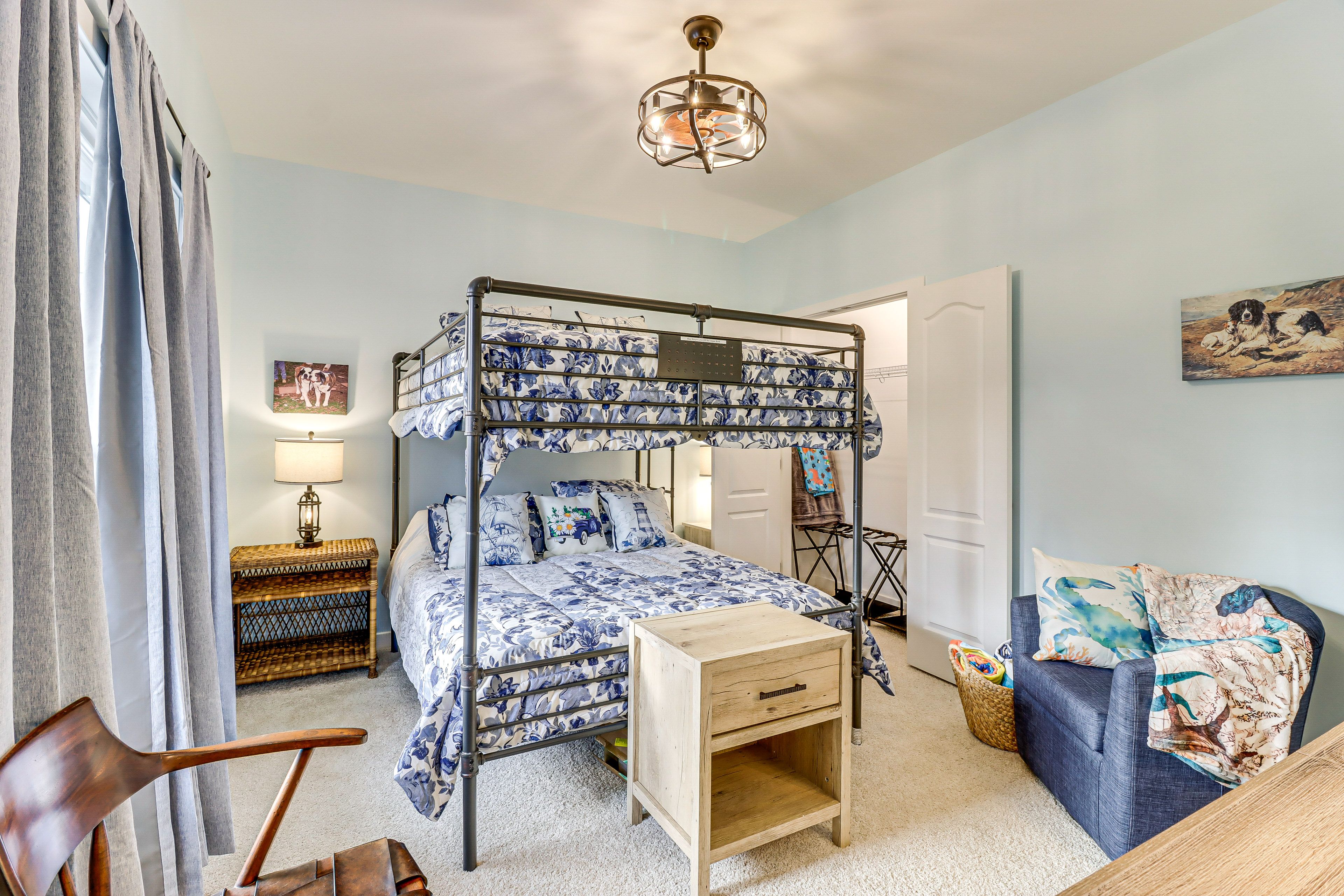 Bedroom 3 | Queen Bunk Bed | Linens Provided