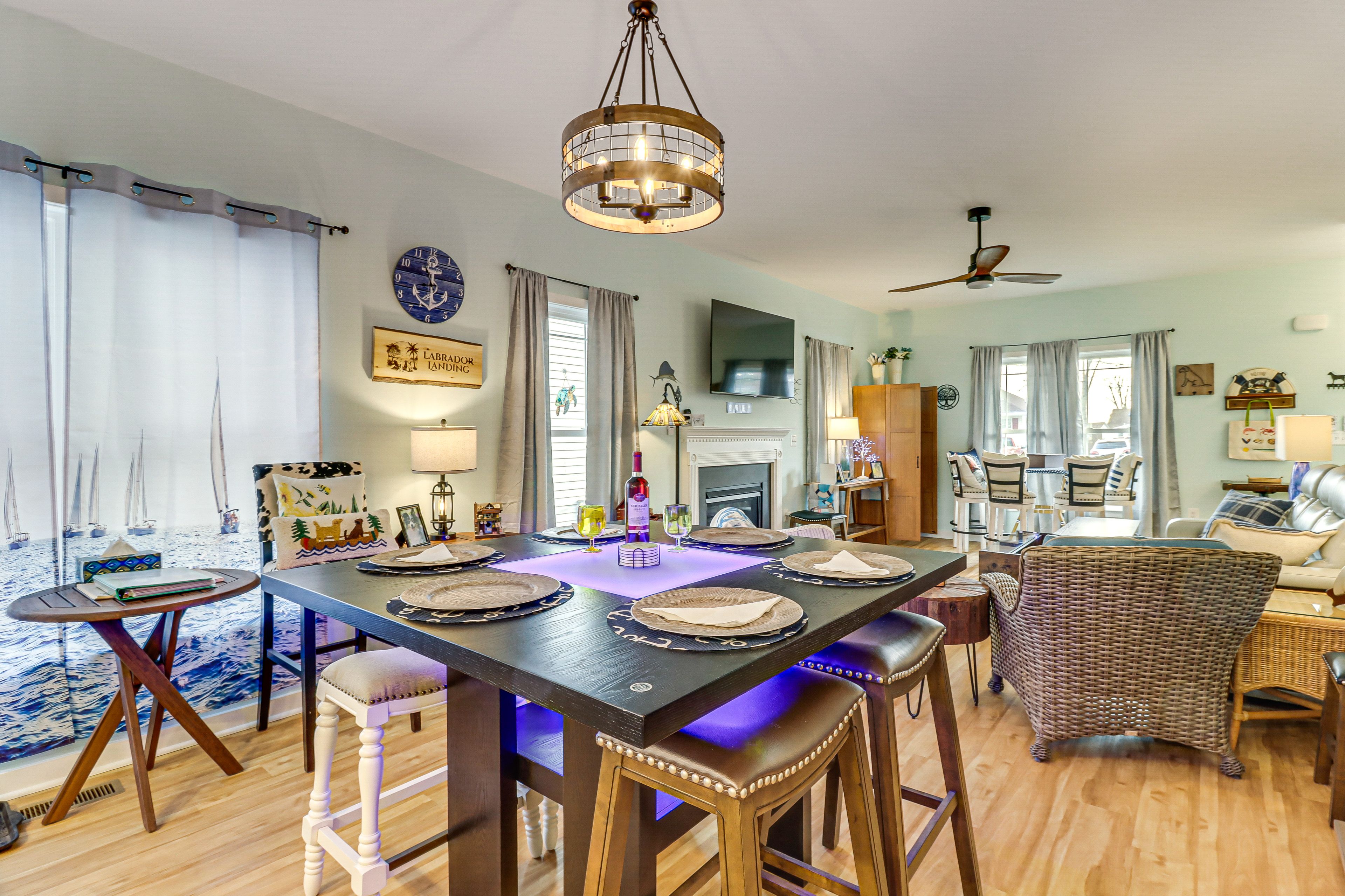 Dining Room | Dishware & Flatware