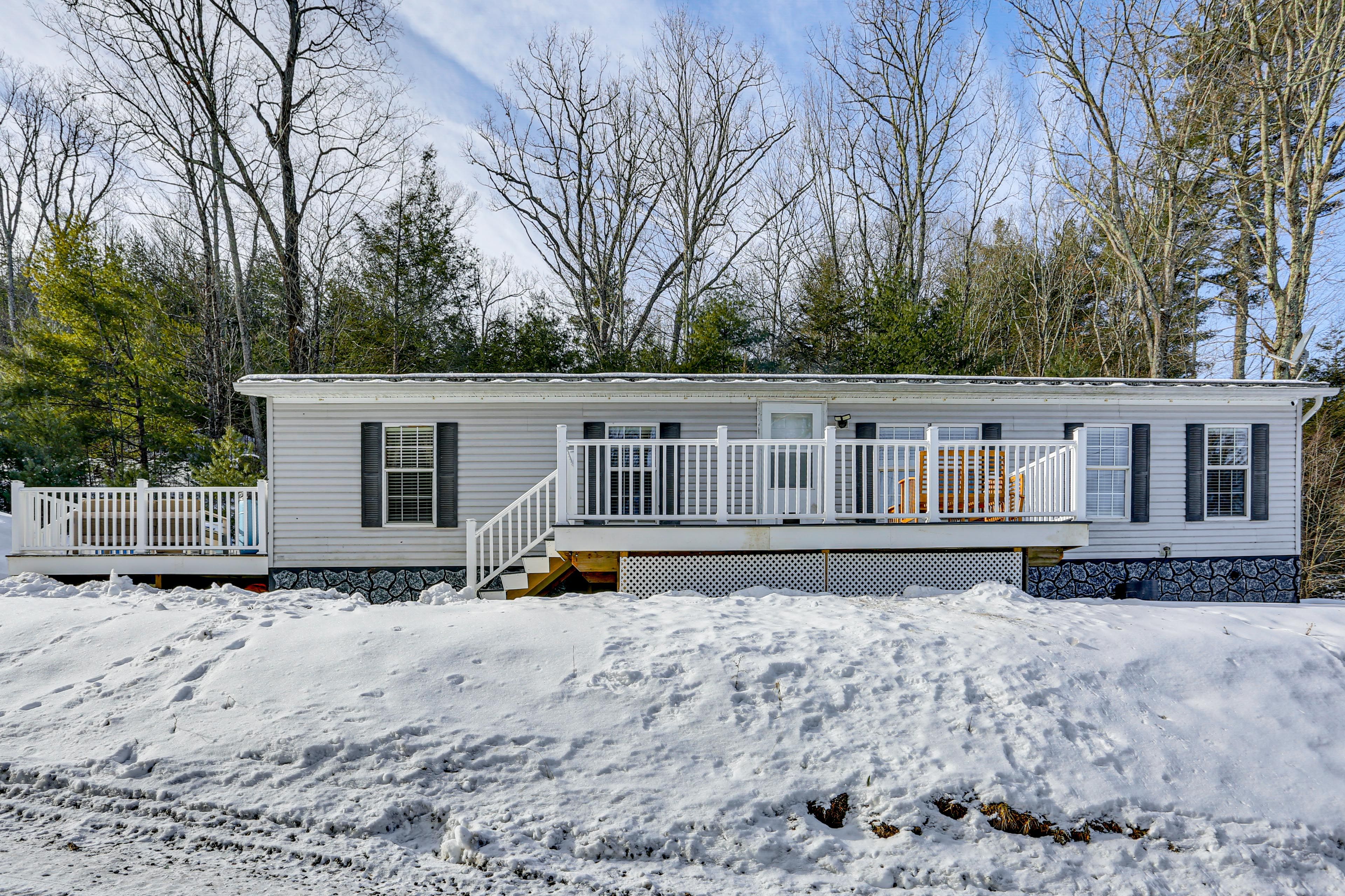 Property Exterior | Single-Story Home