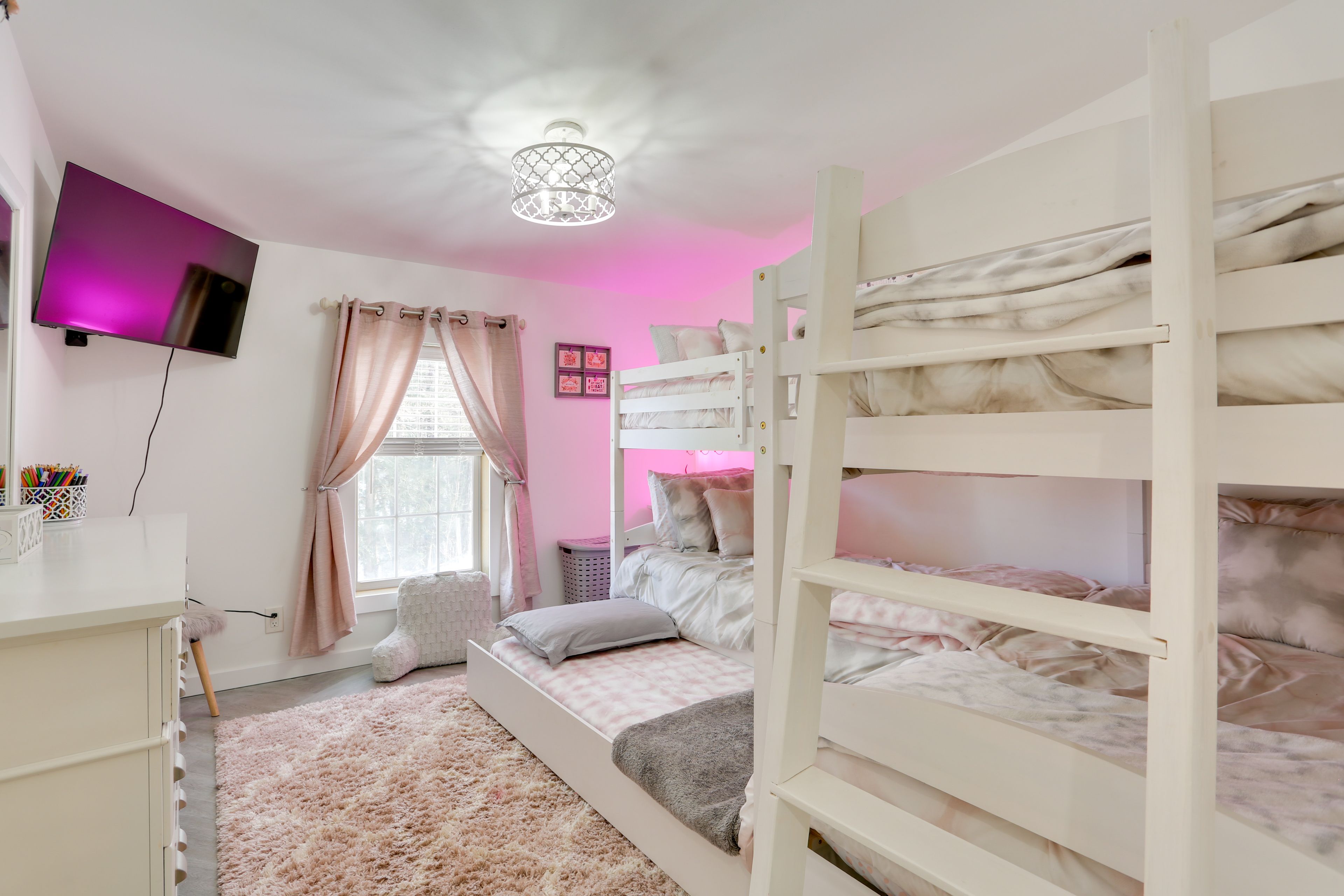 Bedroom 3 | 2 Twin Bunk Beds w/ Twin Trundle Bed