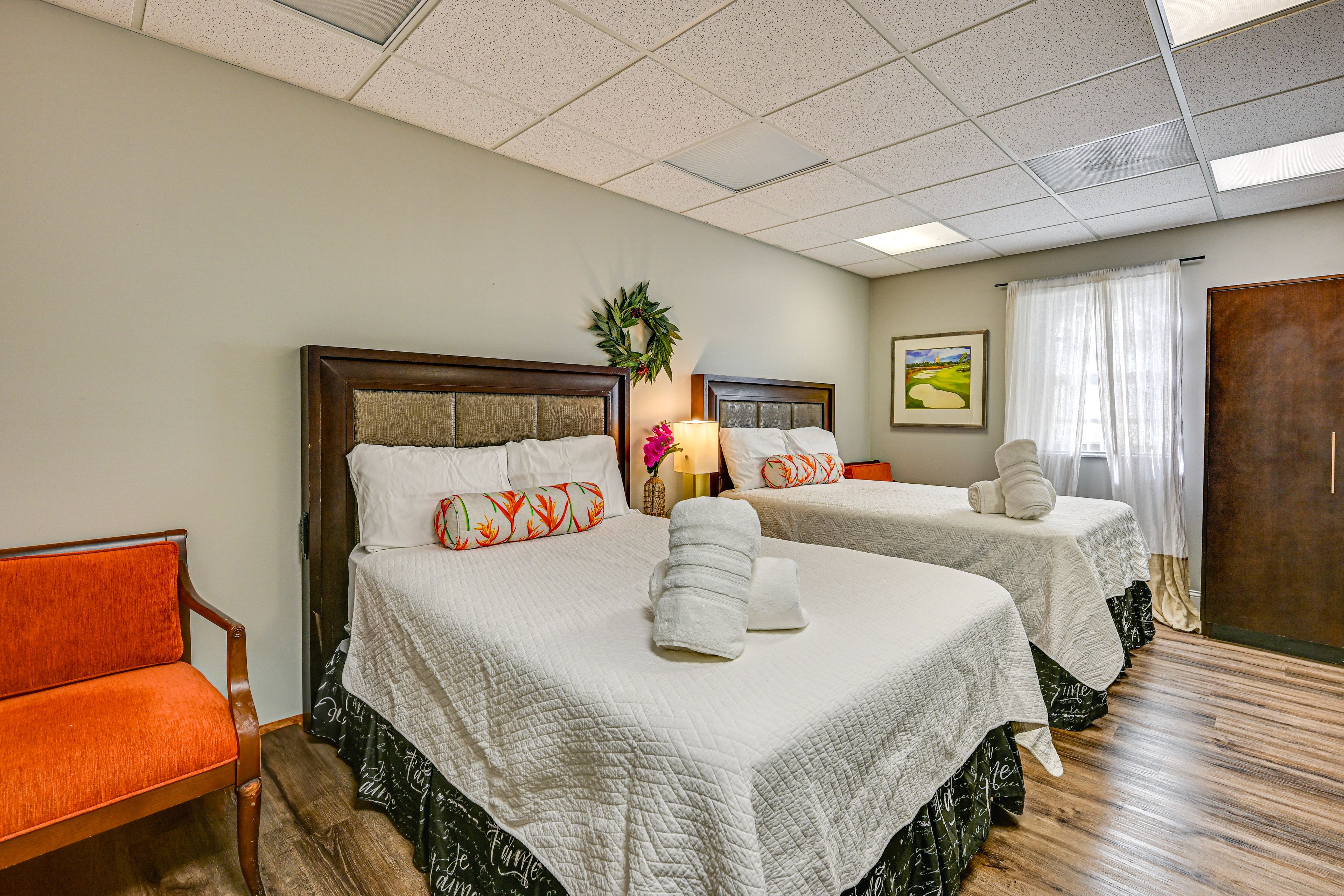 Bedroom 4 | 2 Queen Beds | Smart TV