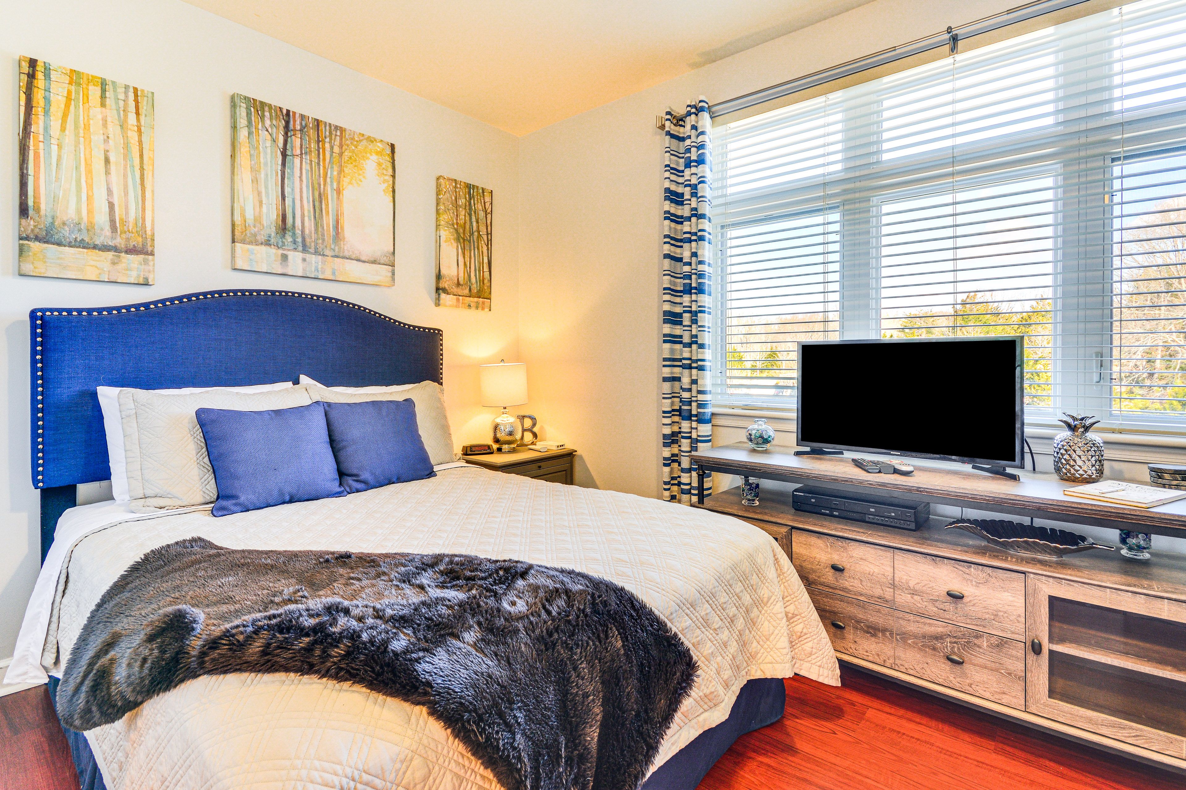 Huddleston Vacation Rental | Studio | 1BA | Step-Free Access | 300 Sq Ft