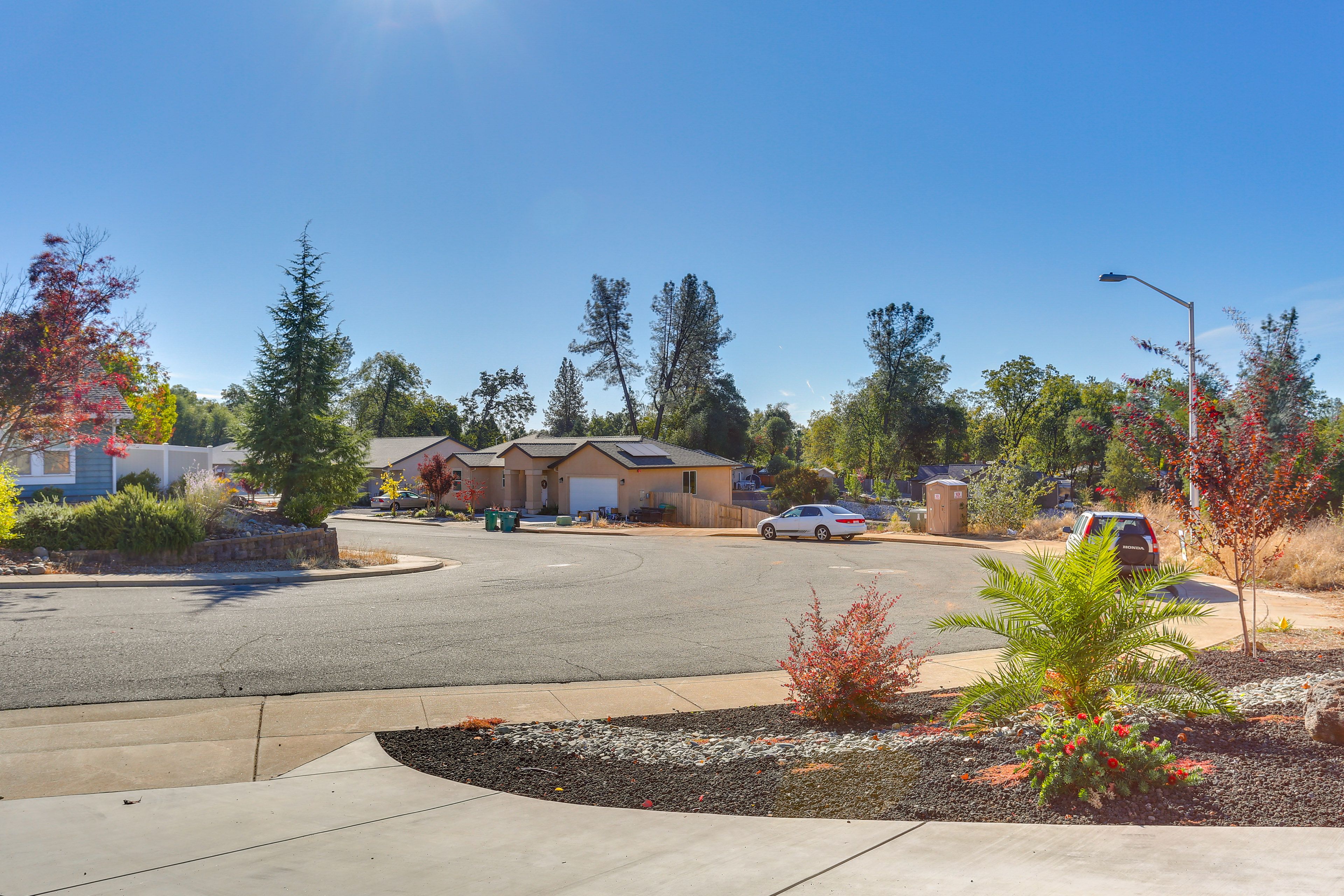 Street View | Free Street Parking