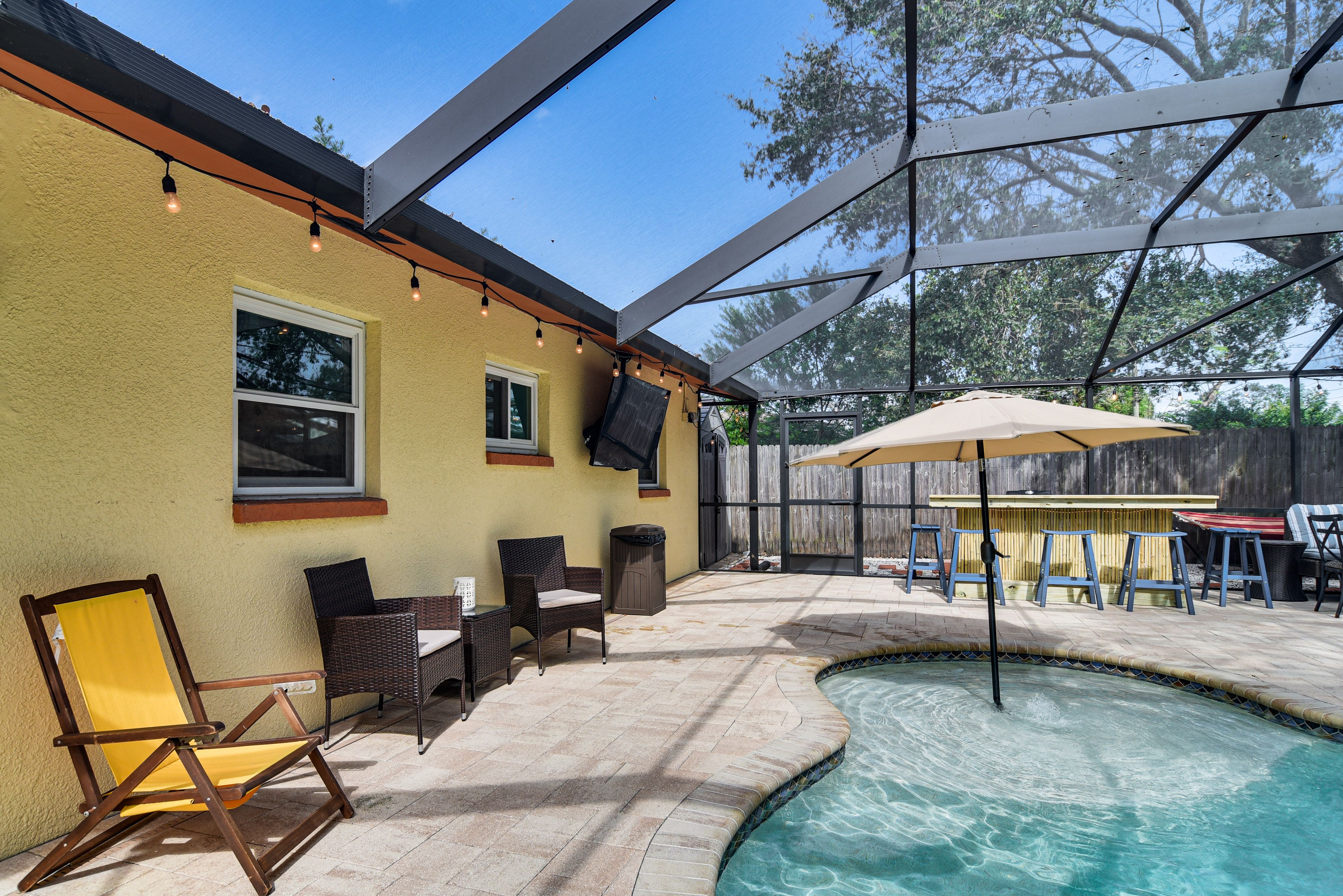 Screened Lanai | Private Pool | Outdoor Smart TV
