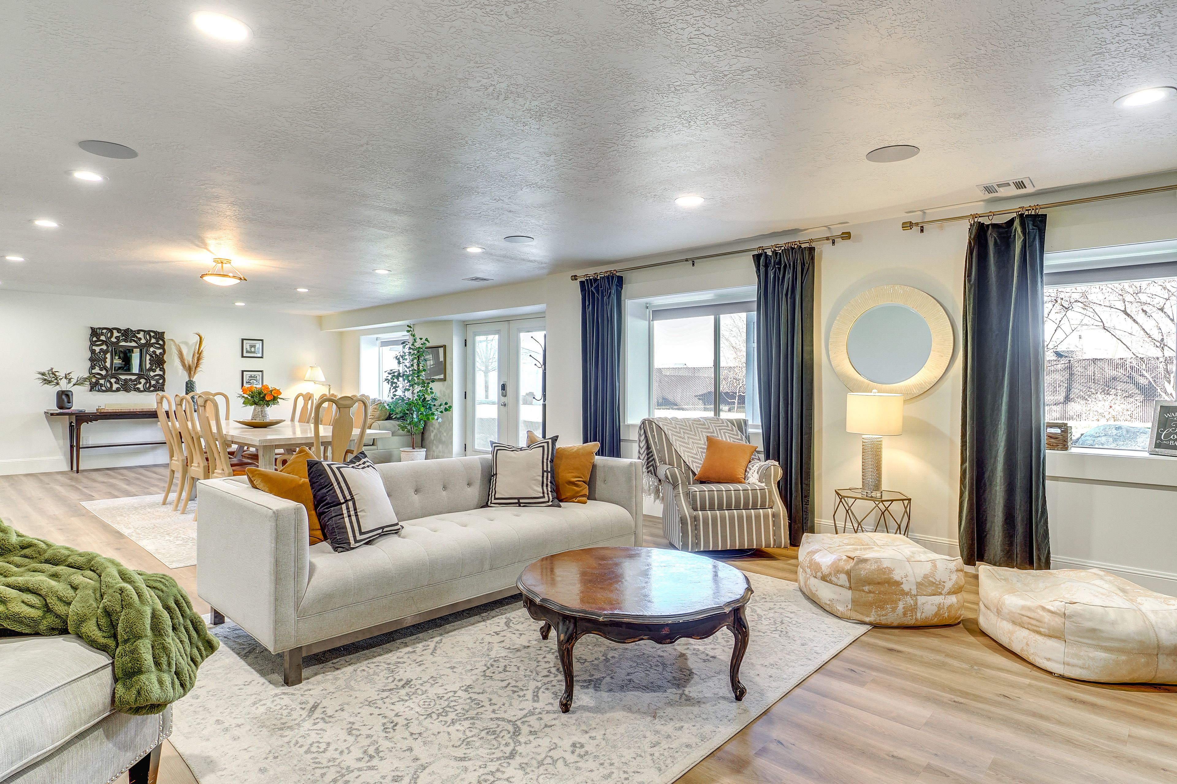 Living Room | Full Sleeper Sofa