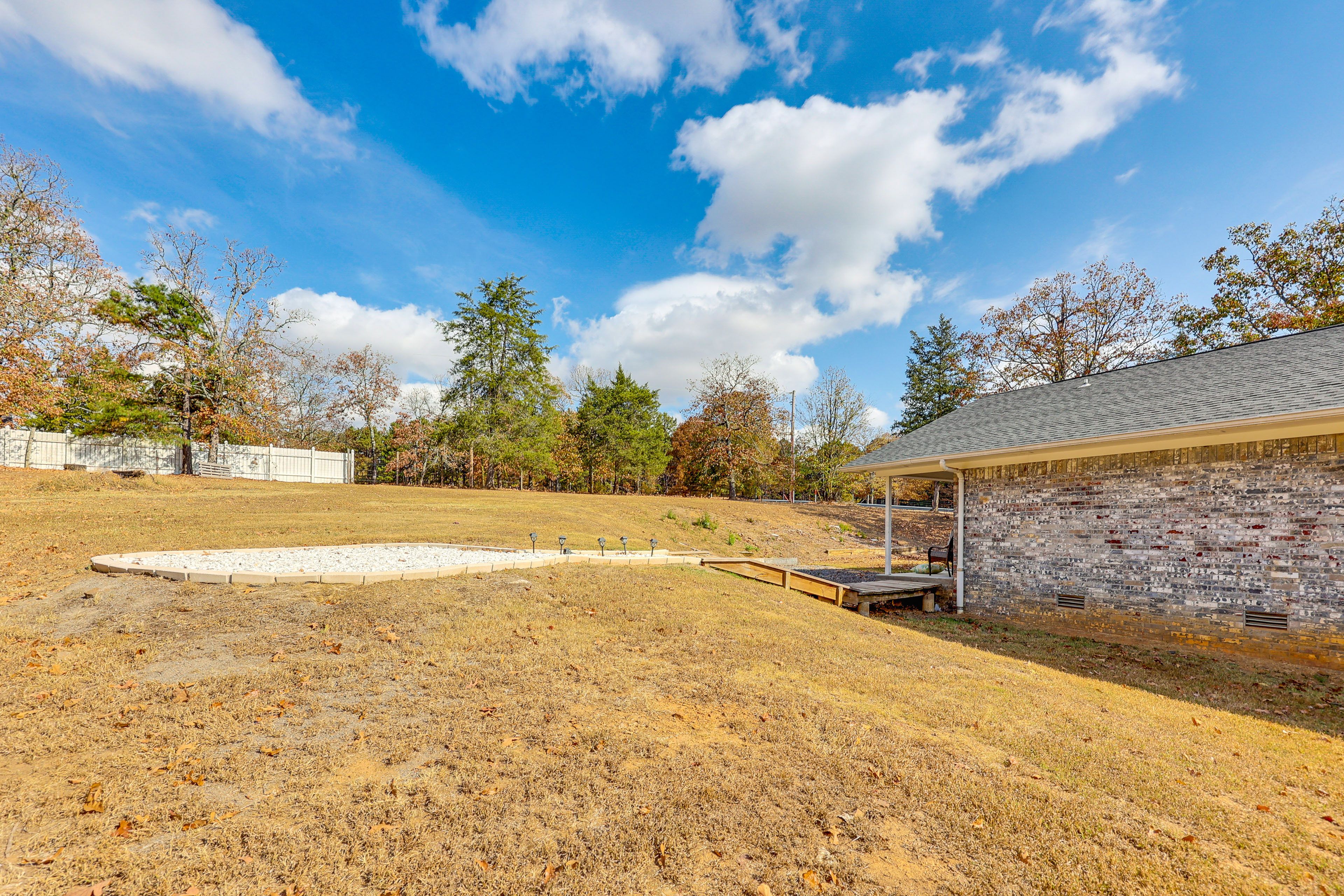 House Exterior | Private Yard