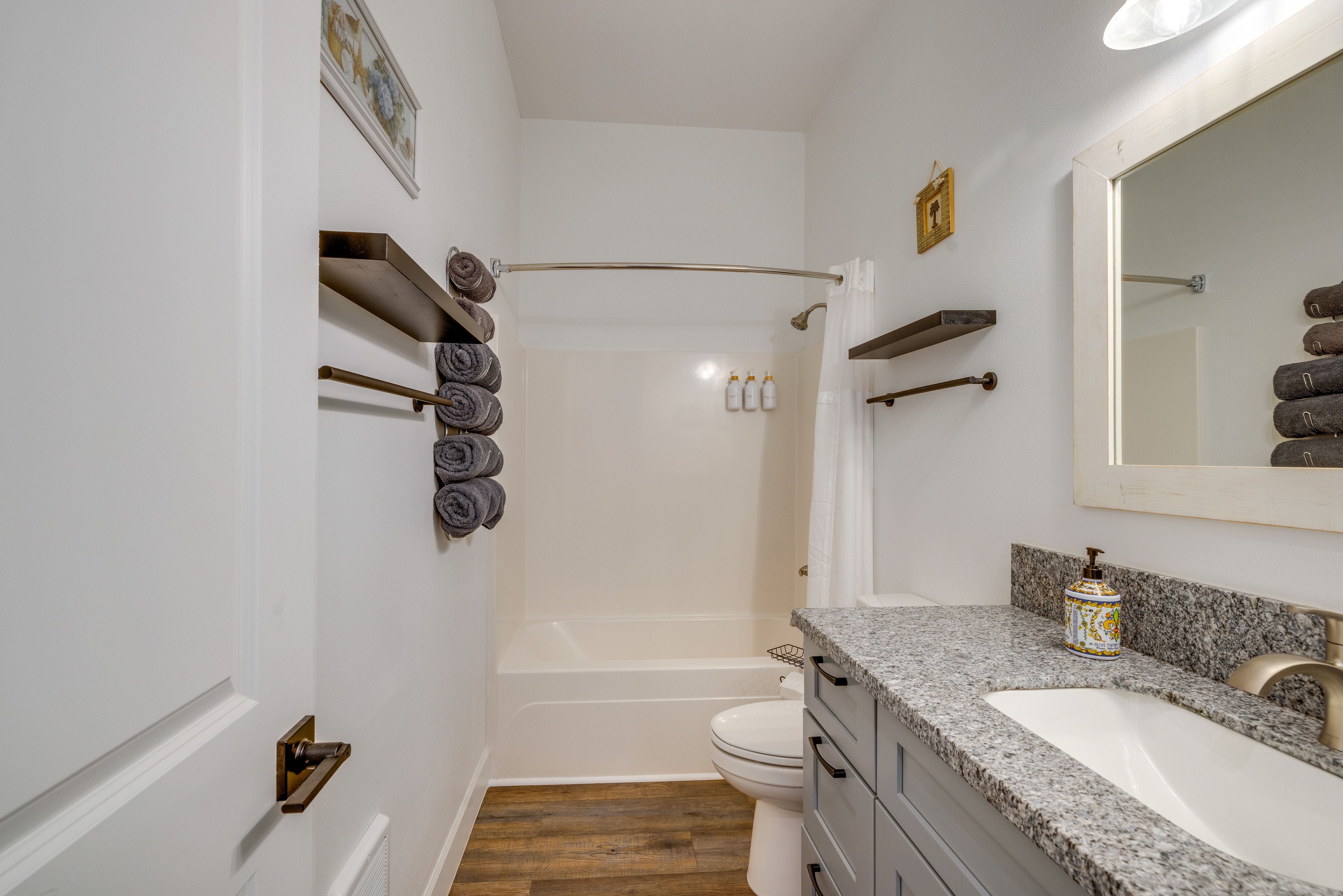 Bathroom | Towels Provided