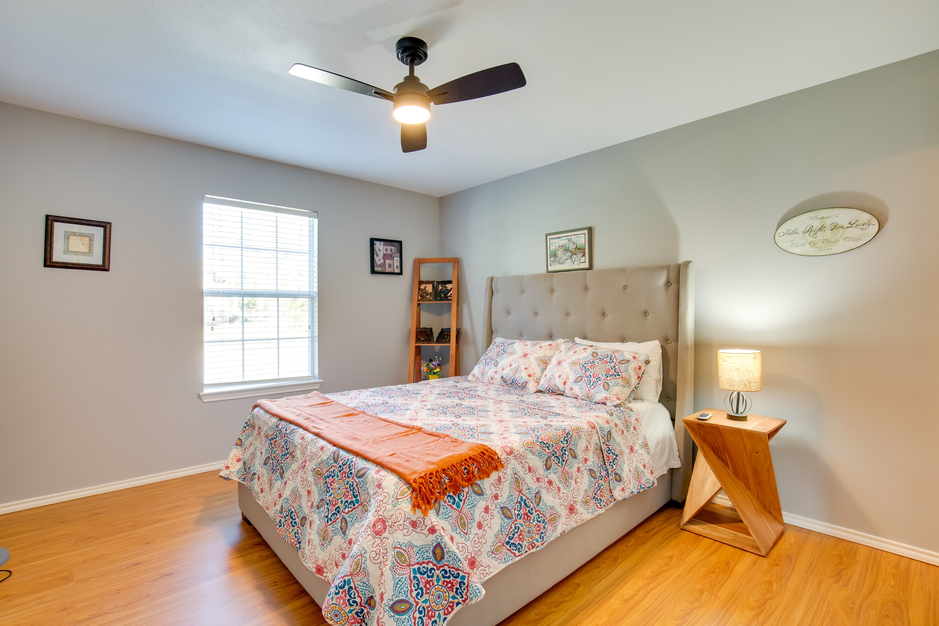 Bedroom 1 | Queen Bed | En-Suite Bathroom