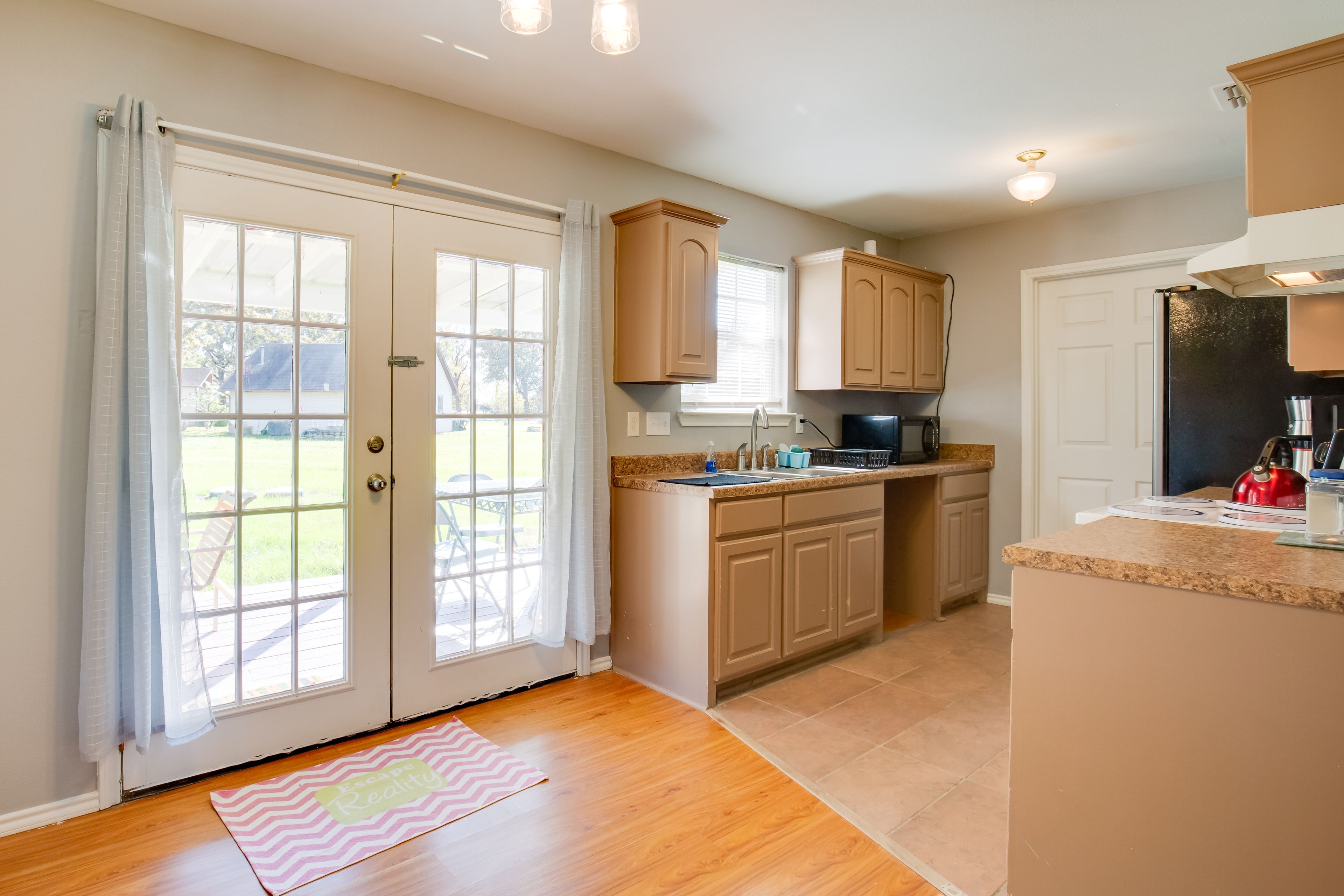 Kitchen | Drip Coffee Pot | Toaster