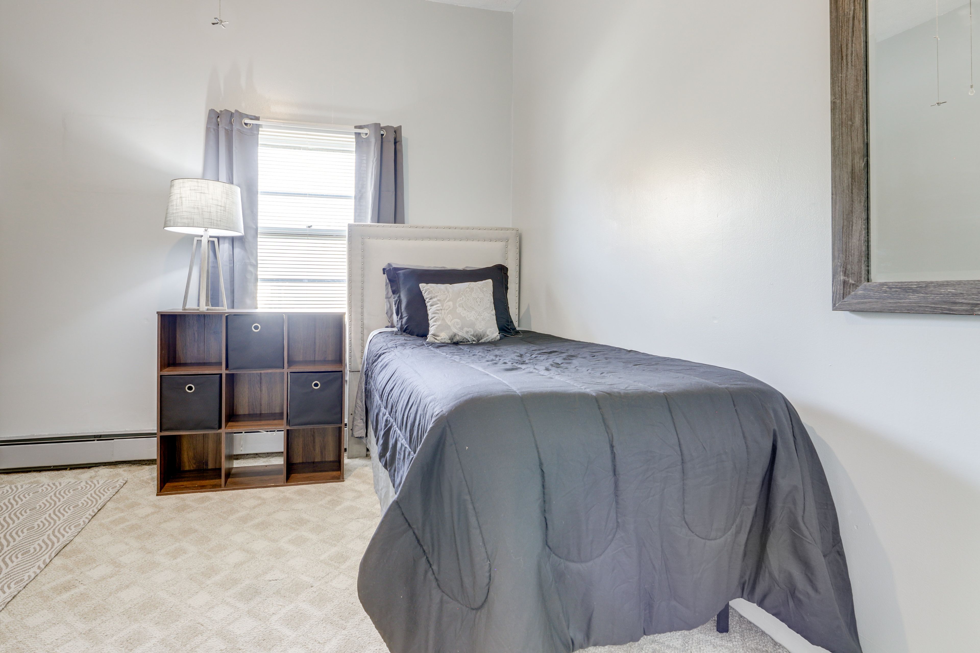 Bedroom 3 | 2nd Floor | Twin Bed