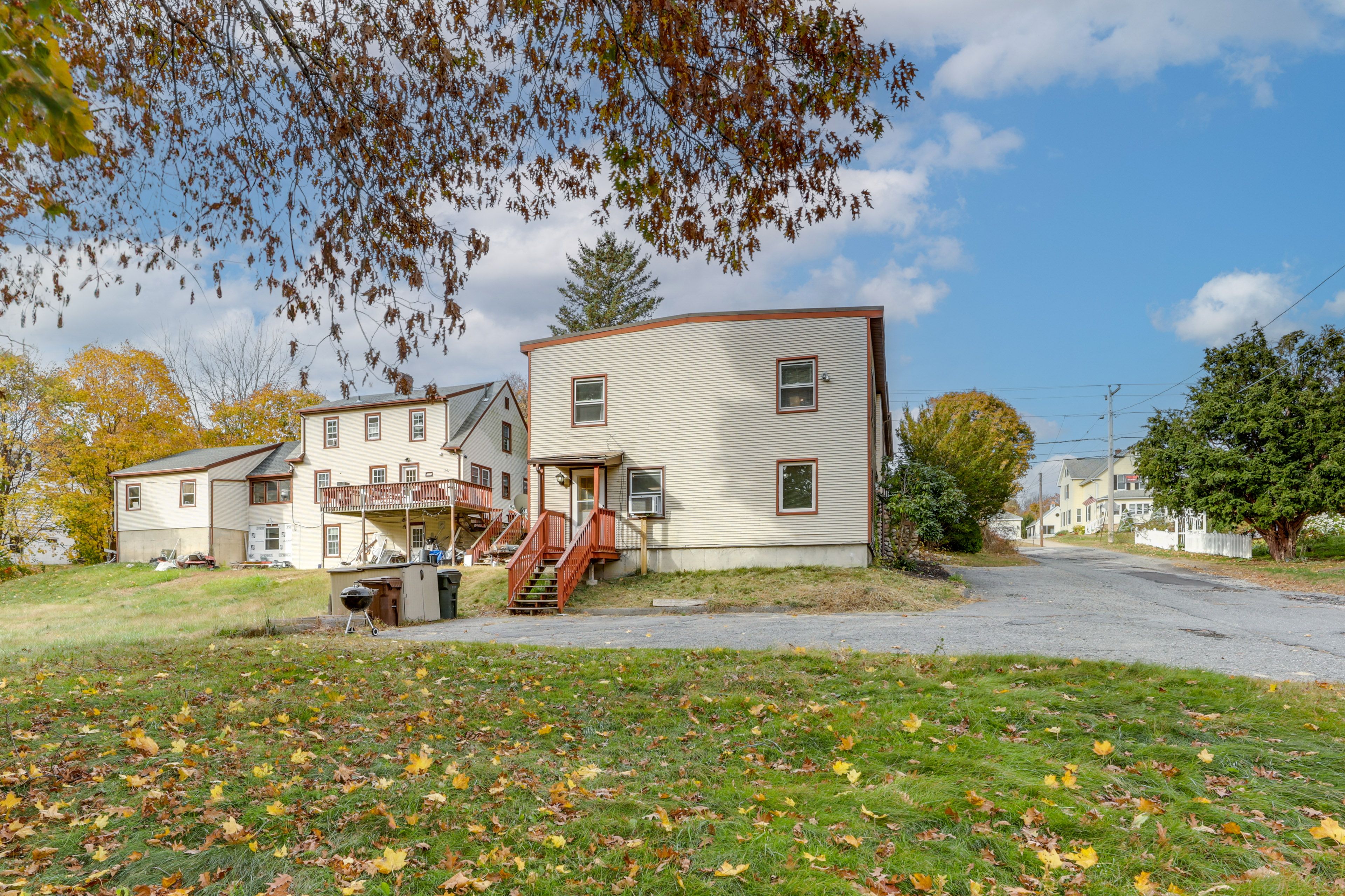 Exterior | 2-Story Townhome | 5 Mi to DCU Center