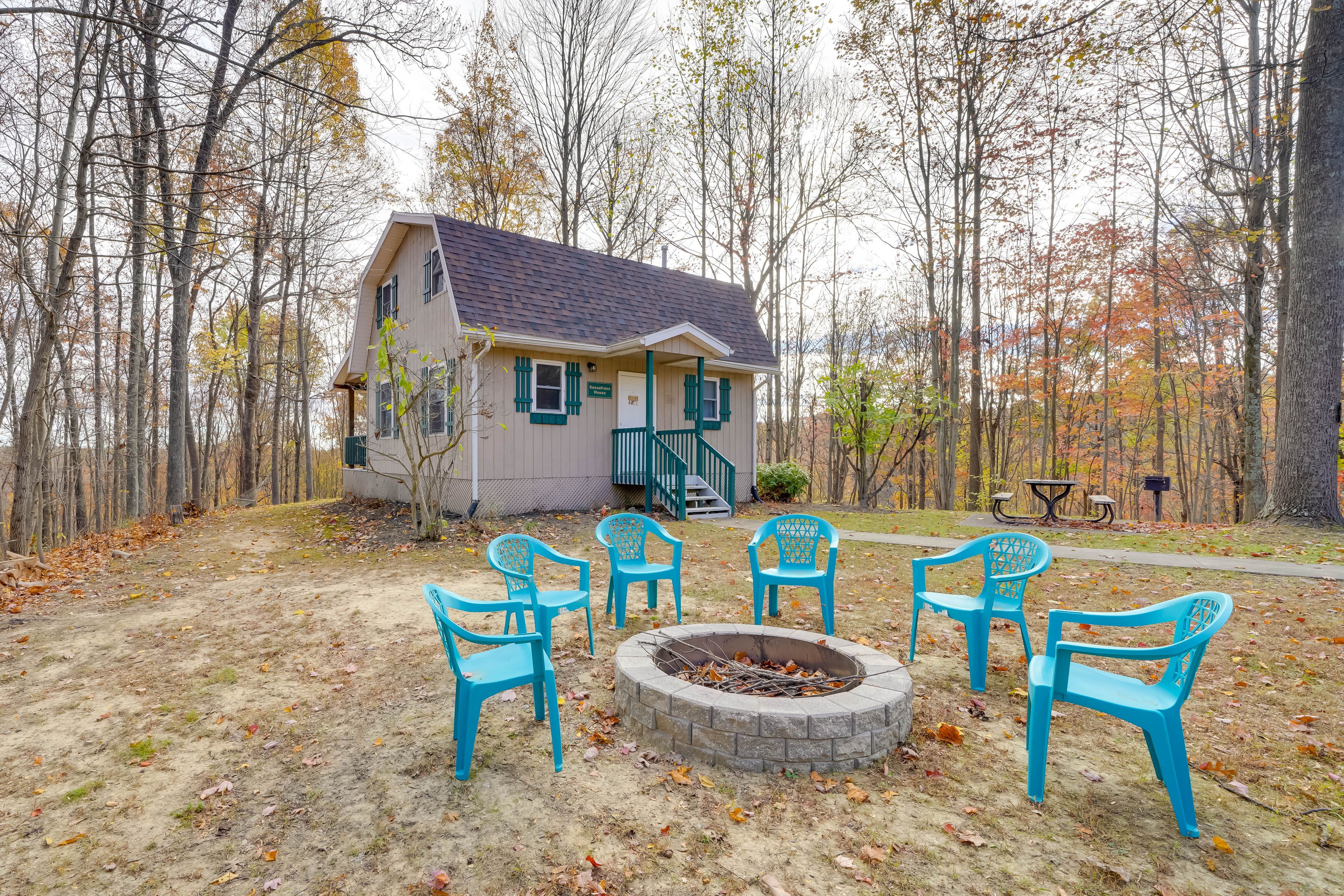 Property Exterior | Private Fire Pit | Charcoal Grill