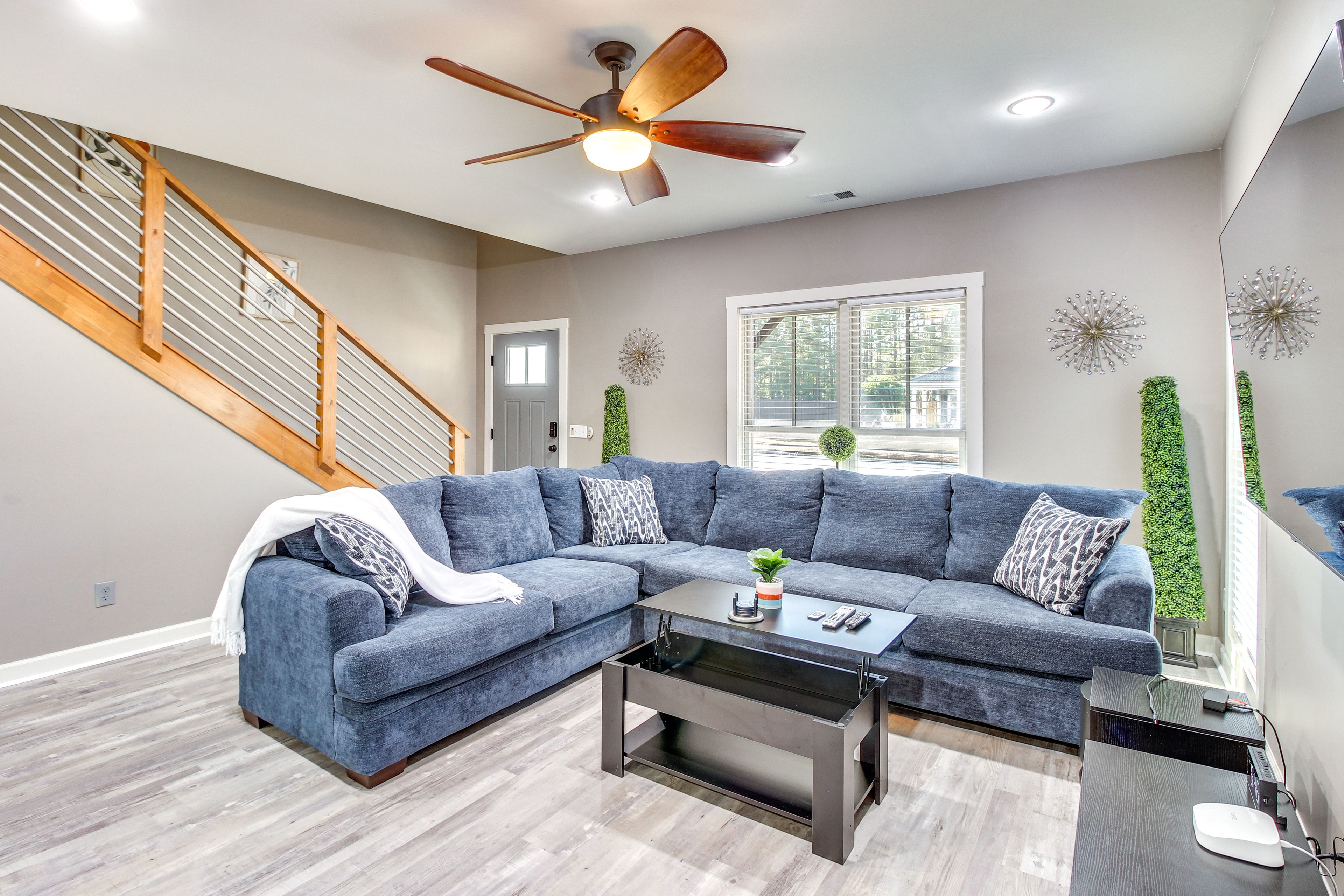 Living Room | Smart TV | Central A/C | 1st Floor