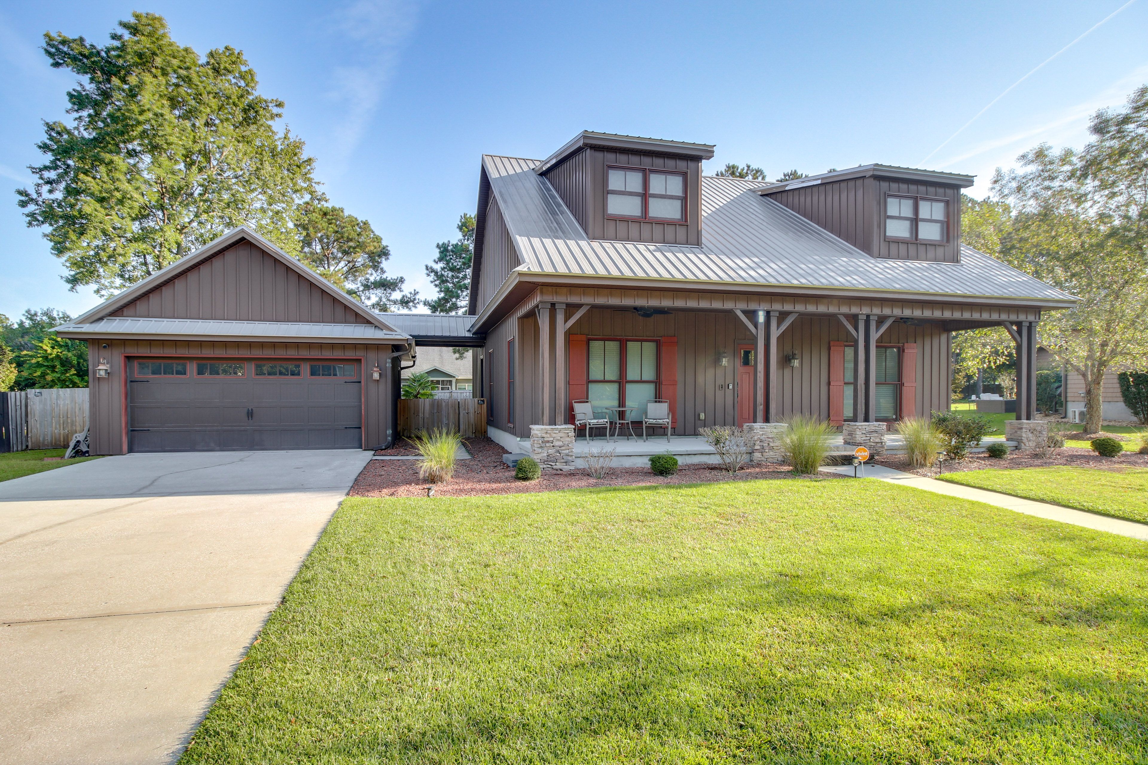 Parking | Driveway (4 Vehicles)