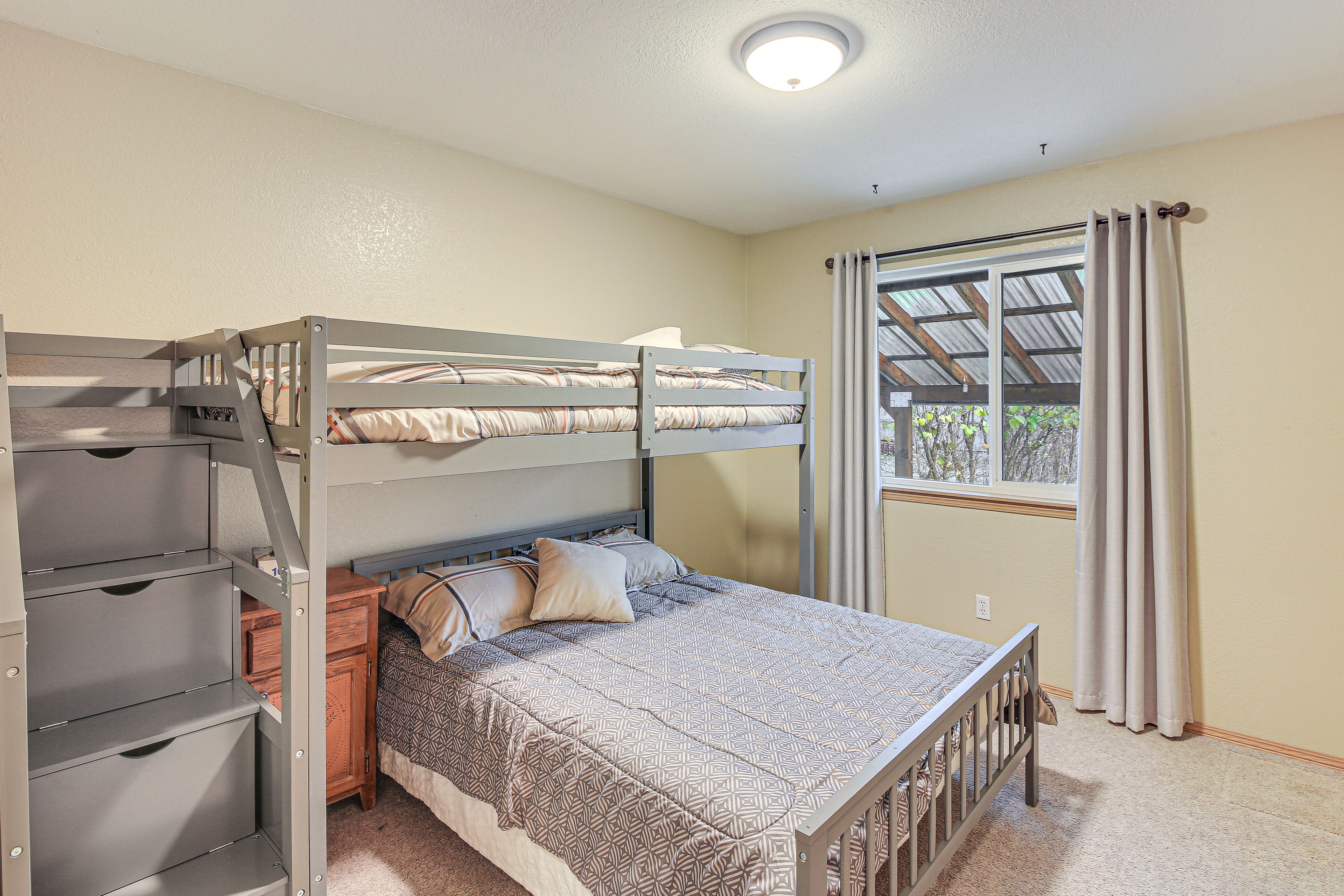 Bedroom 3 | Full Bed | Lofted Twin Bed