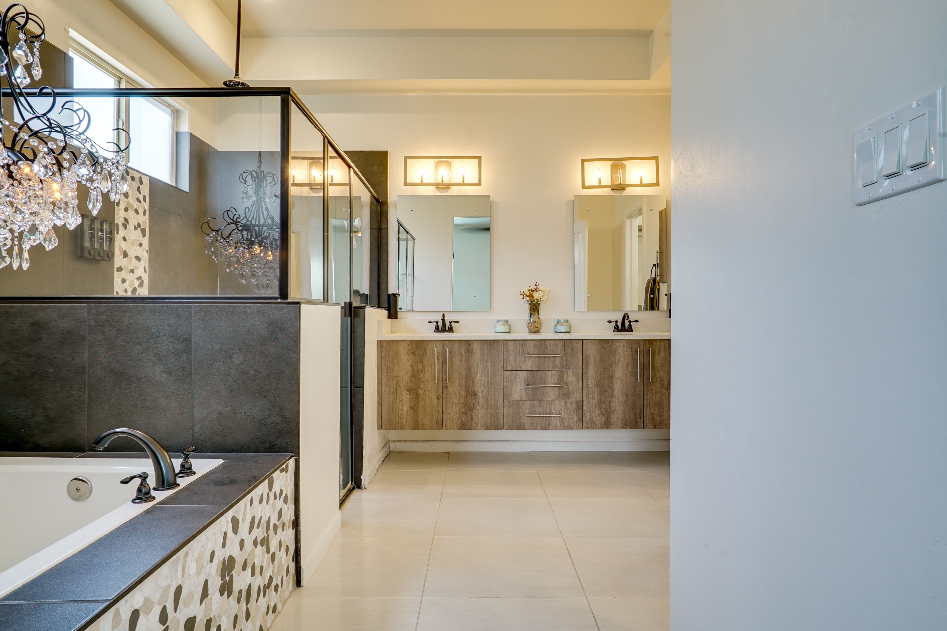 En-Suite Bathroom