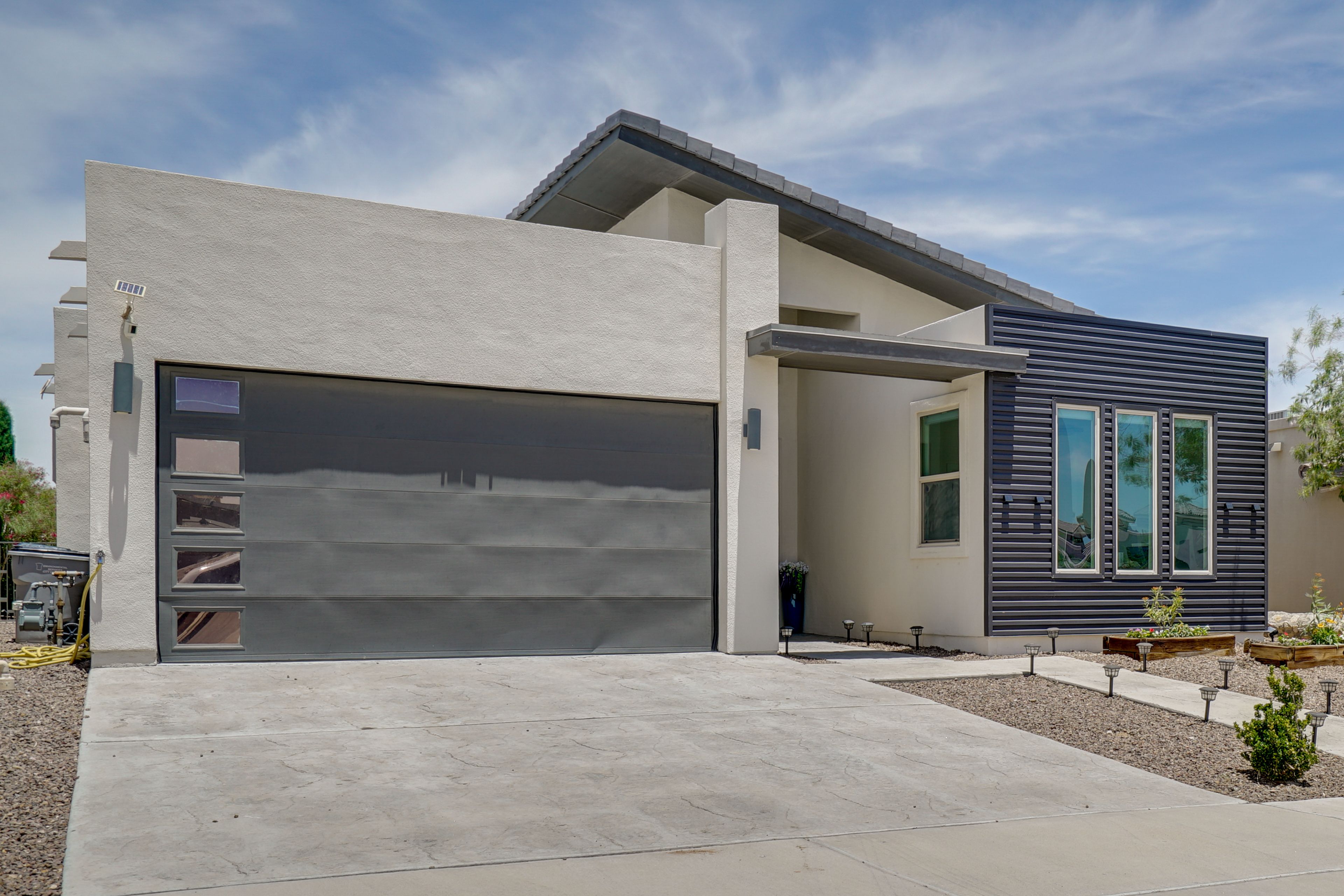 Parking | Garage (1 Vehicle) | Driveway (2 Vehicles)