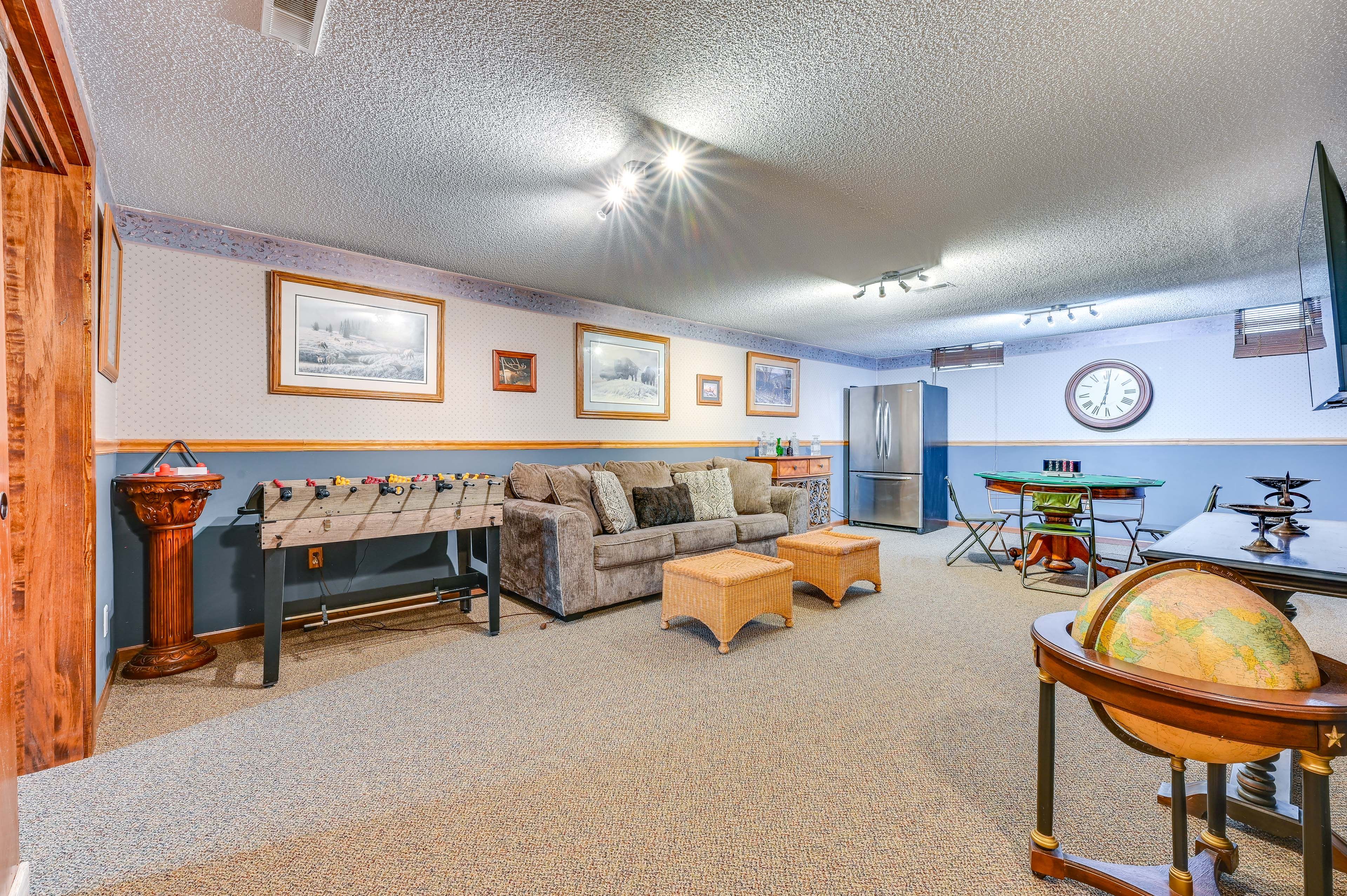 Recreation Room | Basement | Queen Sleeper Sofa