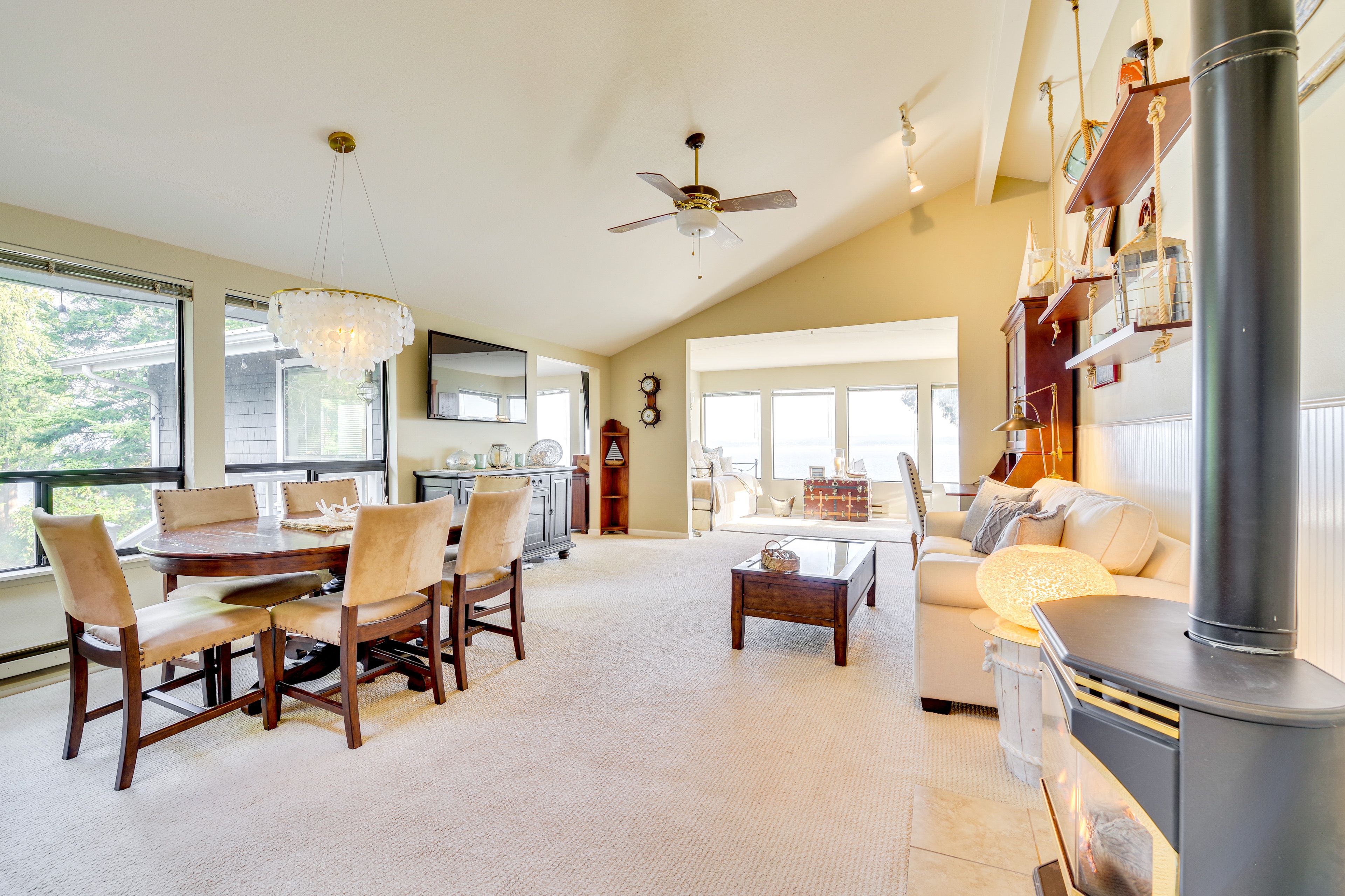 Dining Room | Dishware & Flatware