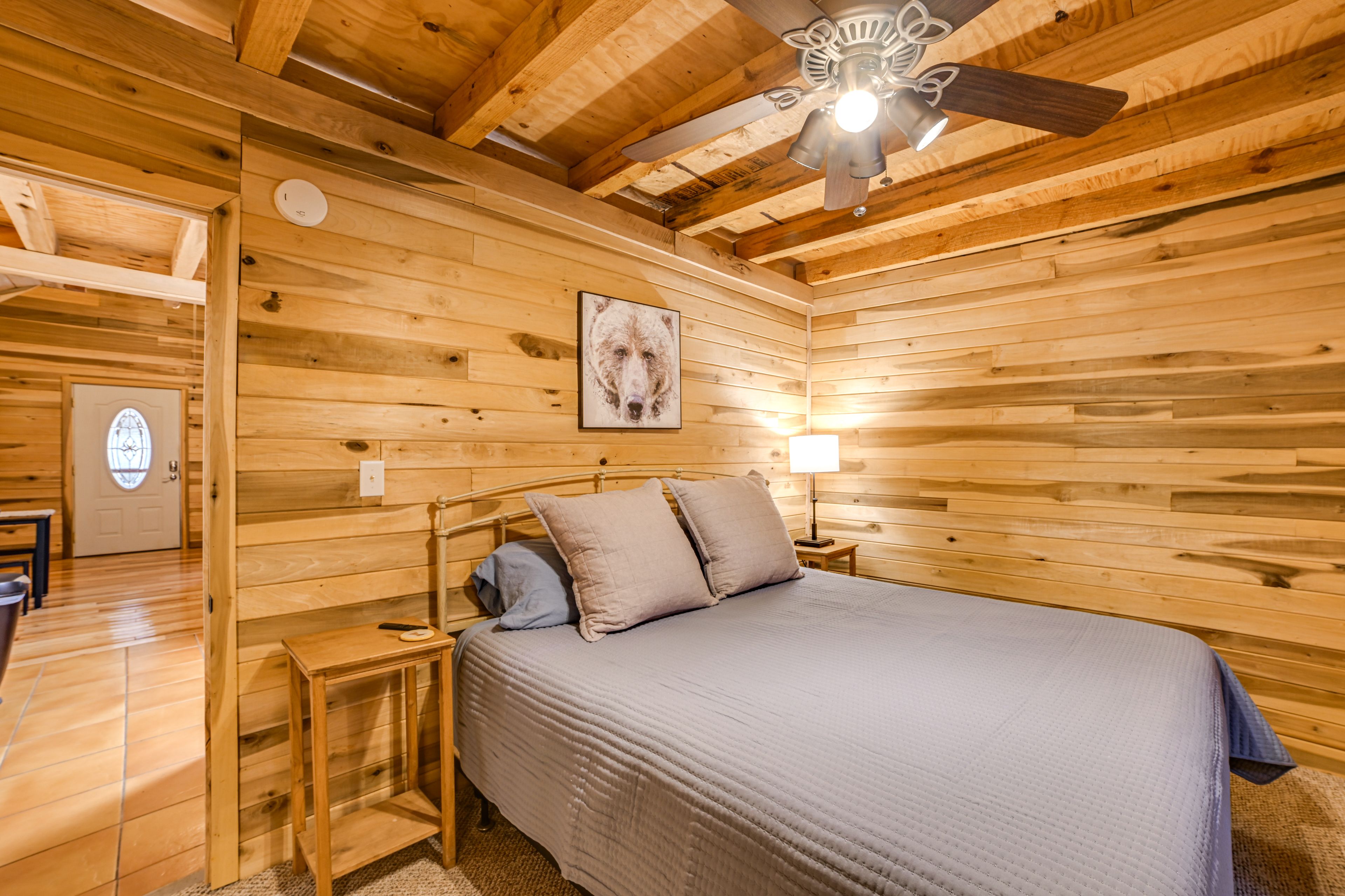 Bedroom 1 | King Bed | Smart TV w/ Cable | 1st Floor