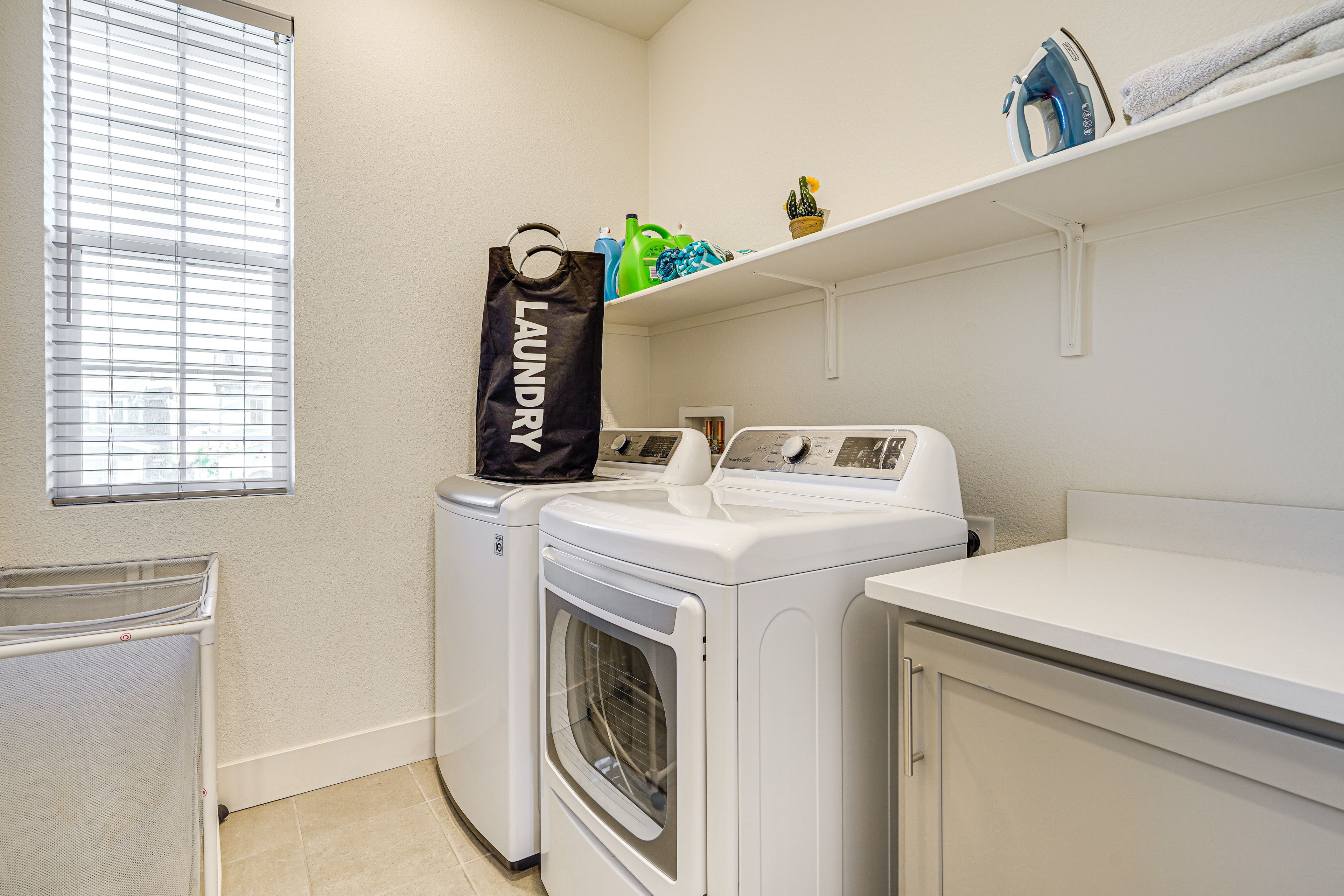 Laundry Area | 2nd Floor | Washer/Dryer | Trash Bags/Paper Towels