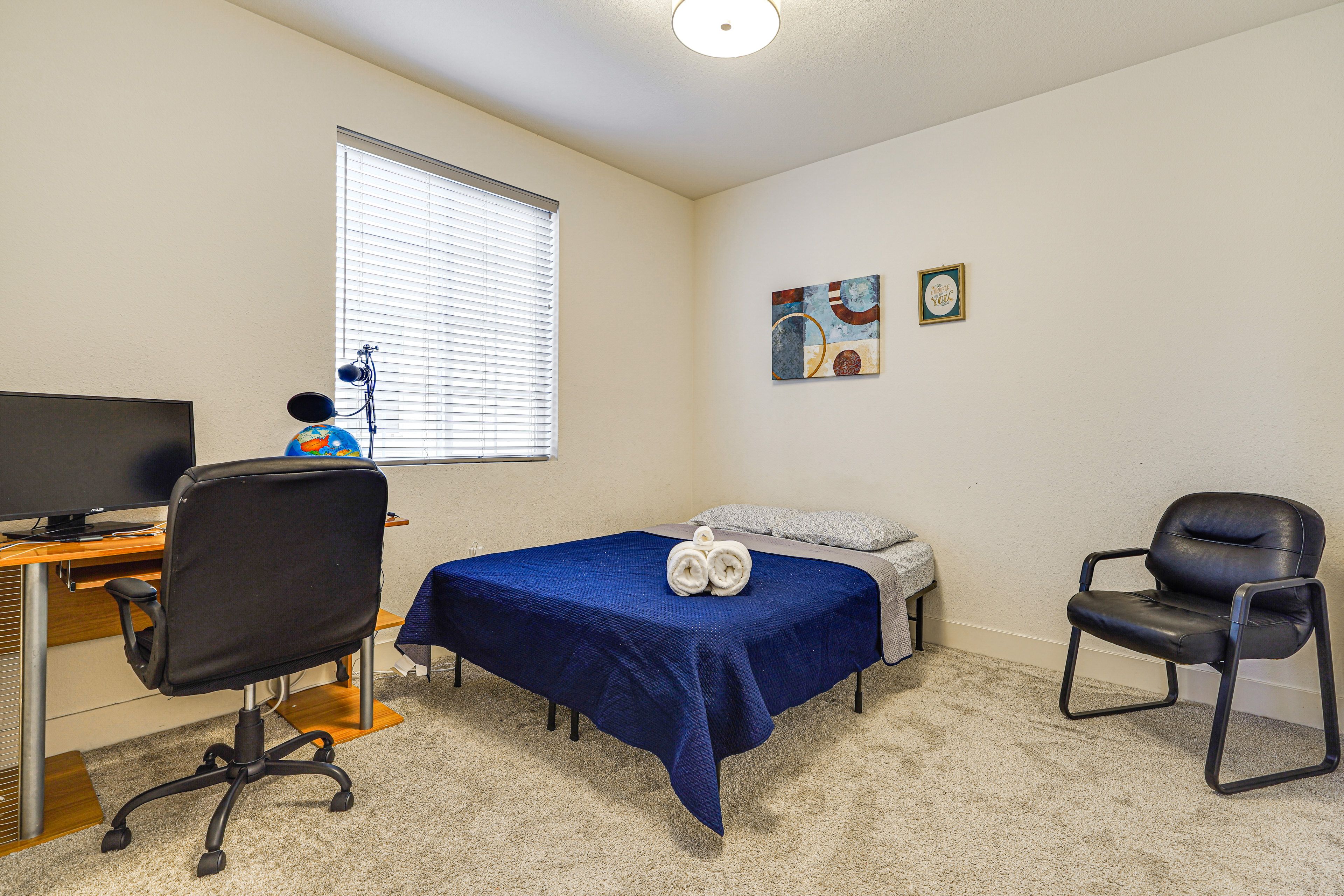 Bedroom 2 | 2nd Floor | Queen Bed | Desk w/ Computer & Microphone