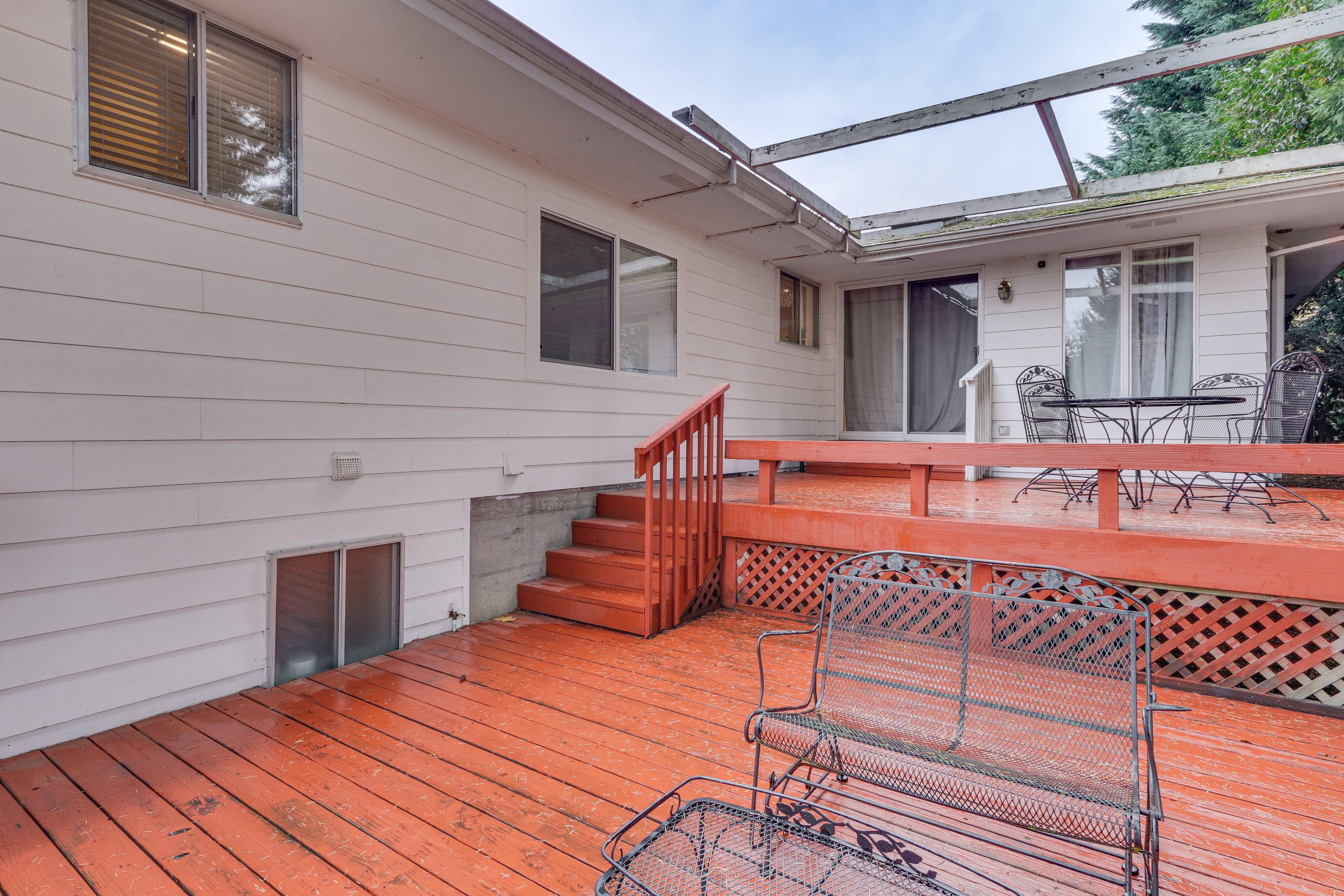 Furnished Patio