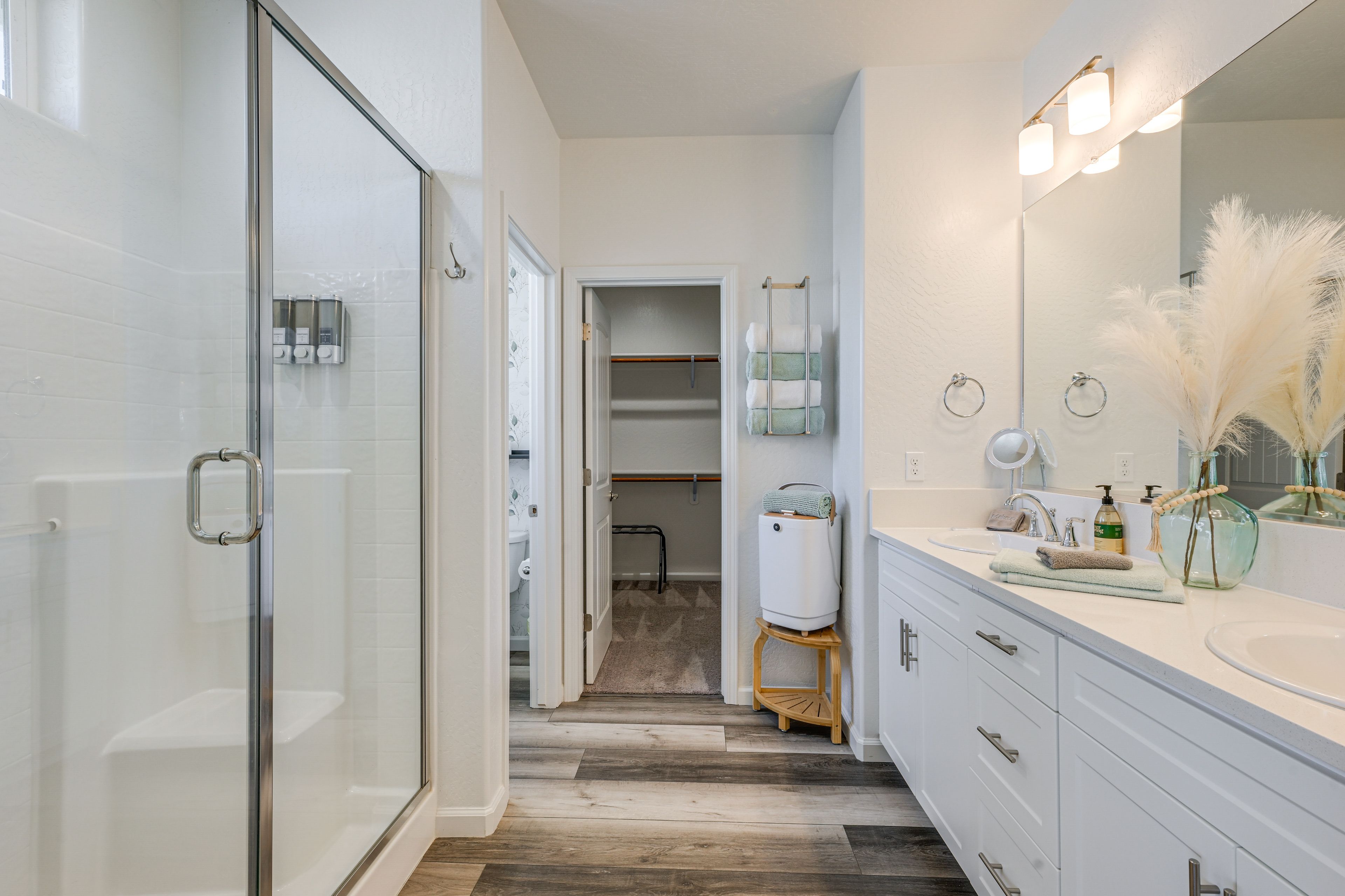 En-Suite Bathroom | 2nd Floor