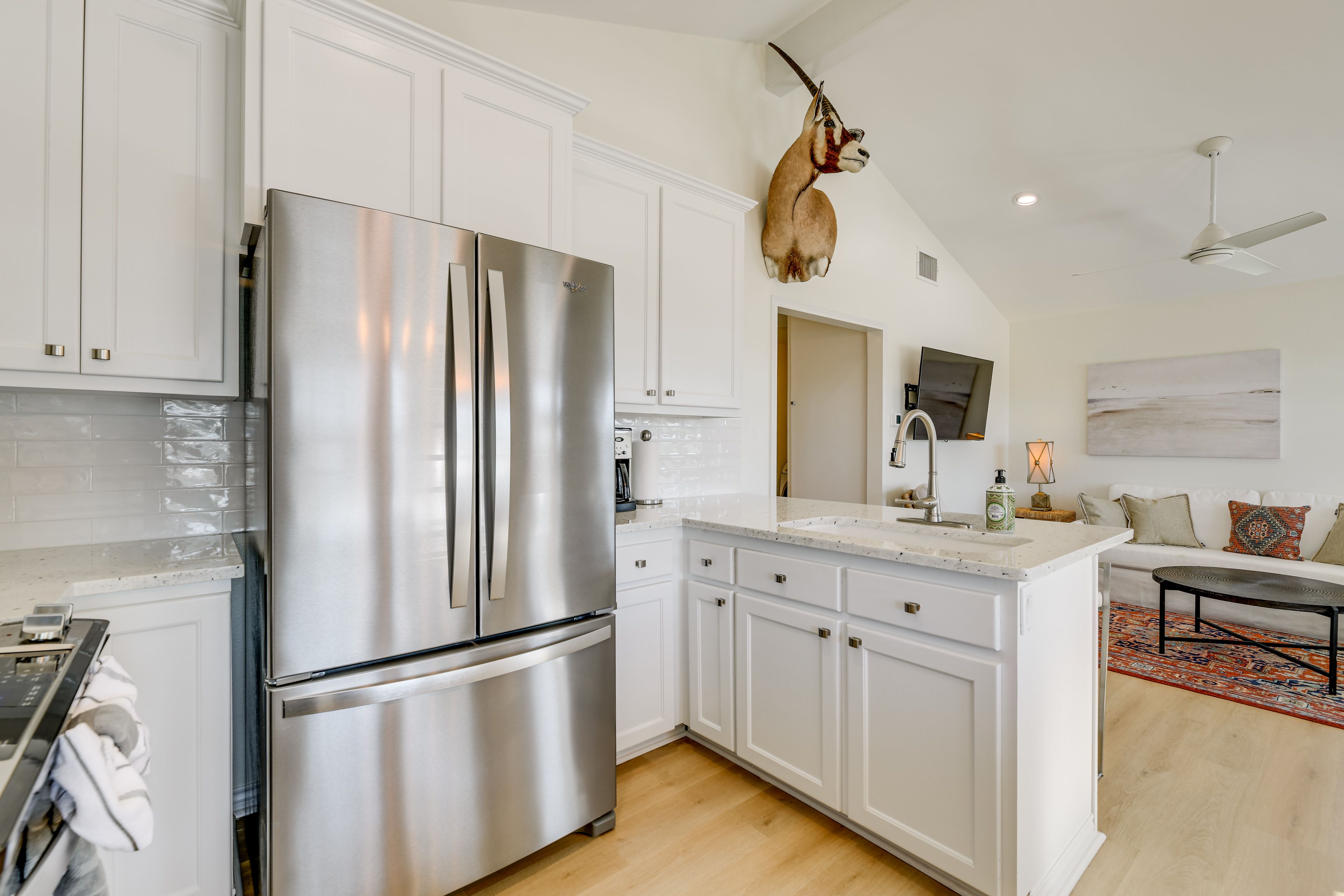 Kitchen | Toaster | Blender | Coffee Maker | Main Level