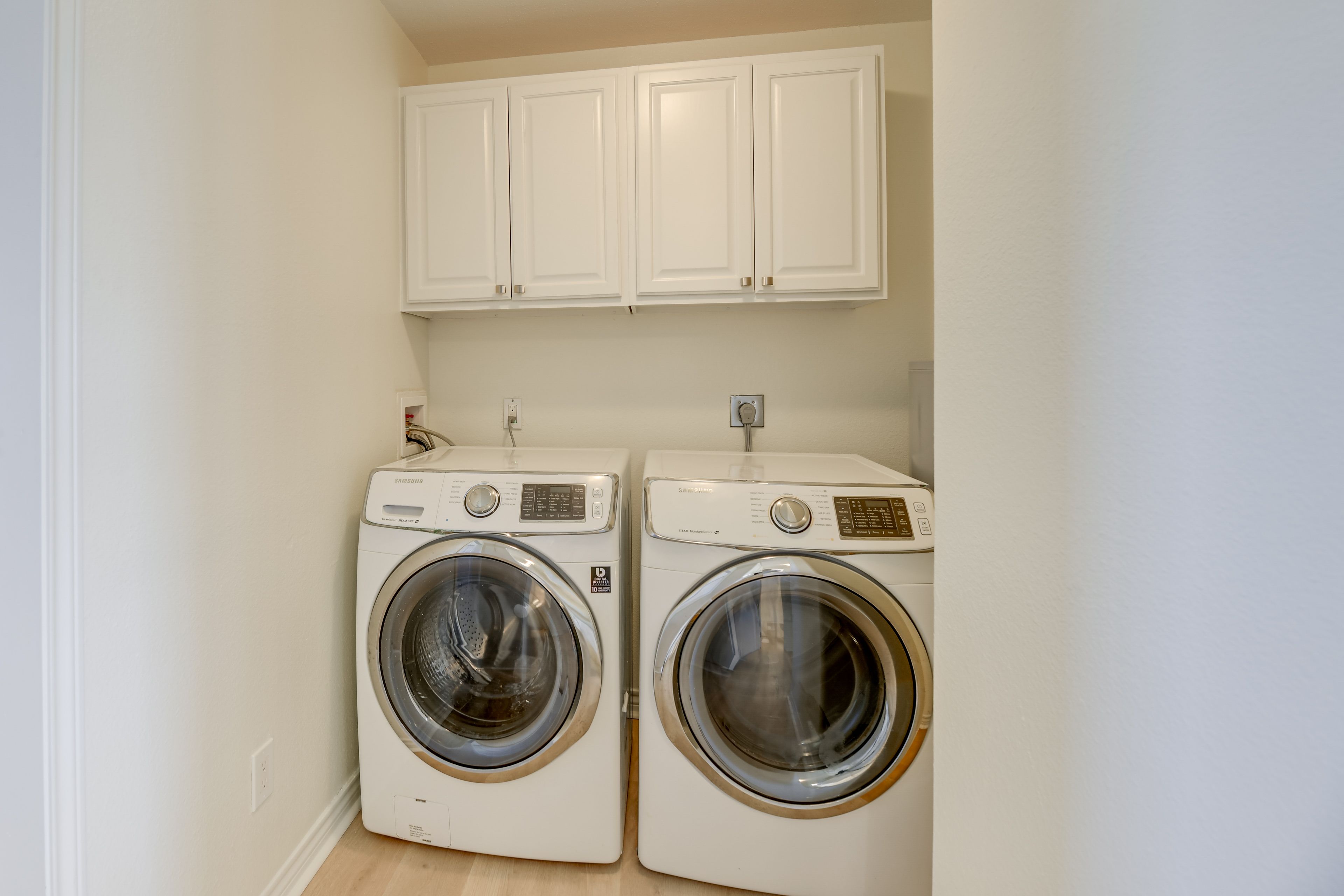 Laundry Room | Main Level