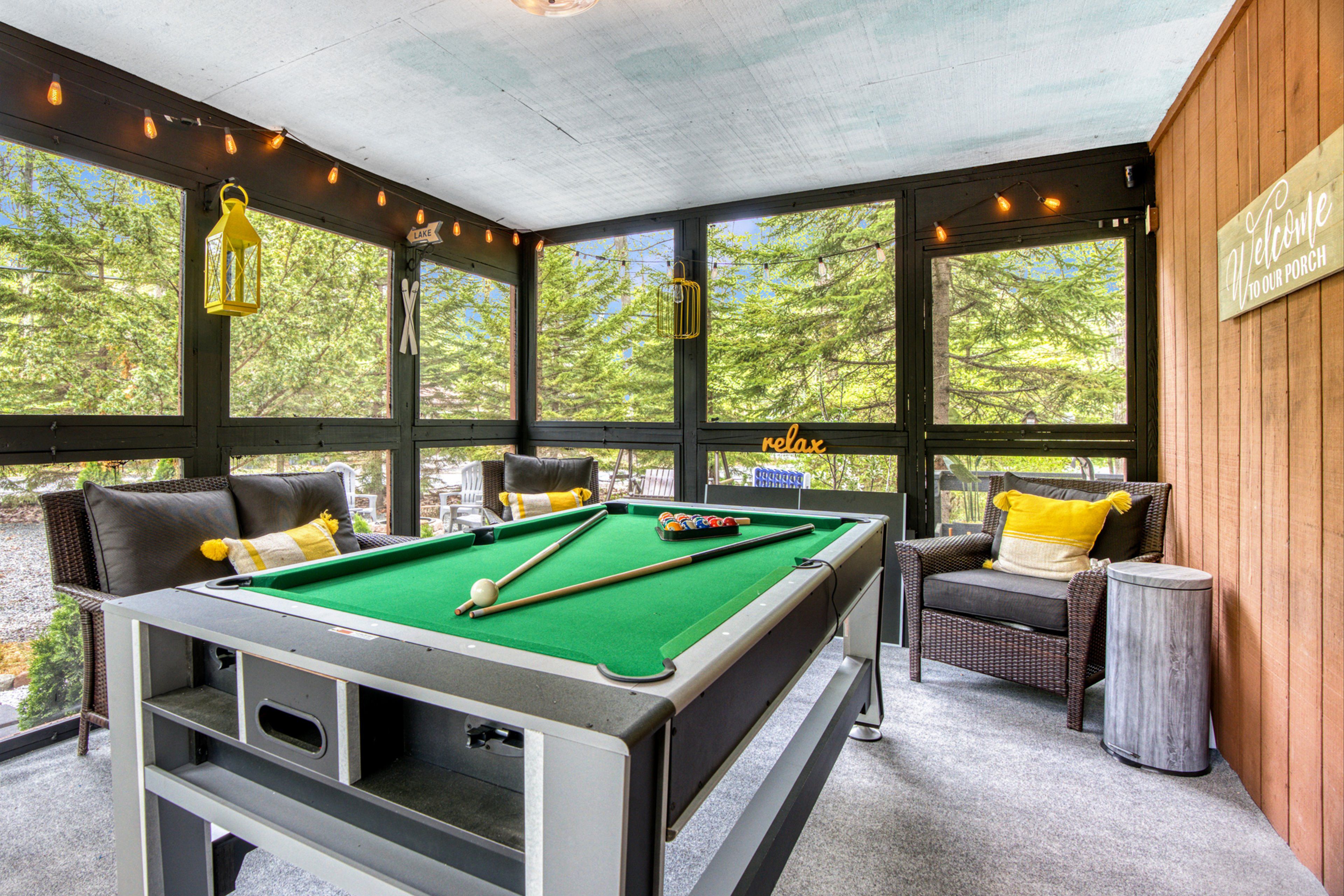 Screened-In Porch | Pool Table/Air Hockey Combo