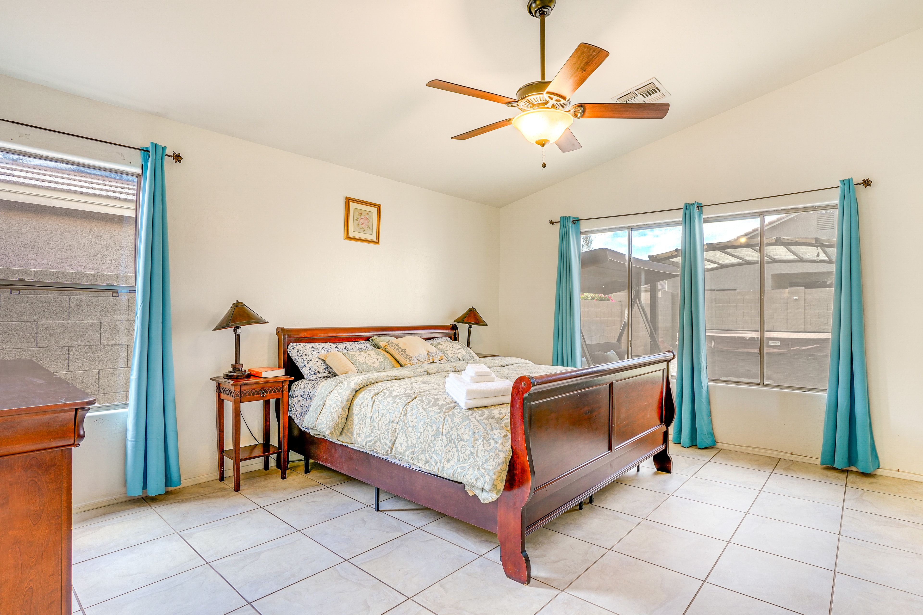 Bedroom 1 | California King Bed