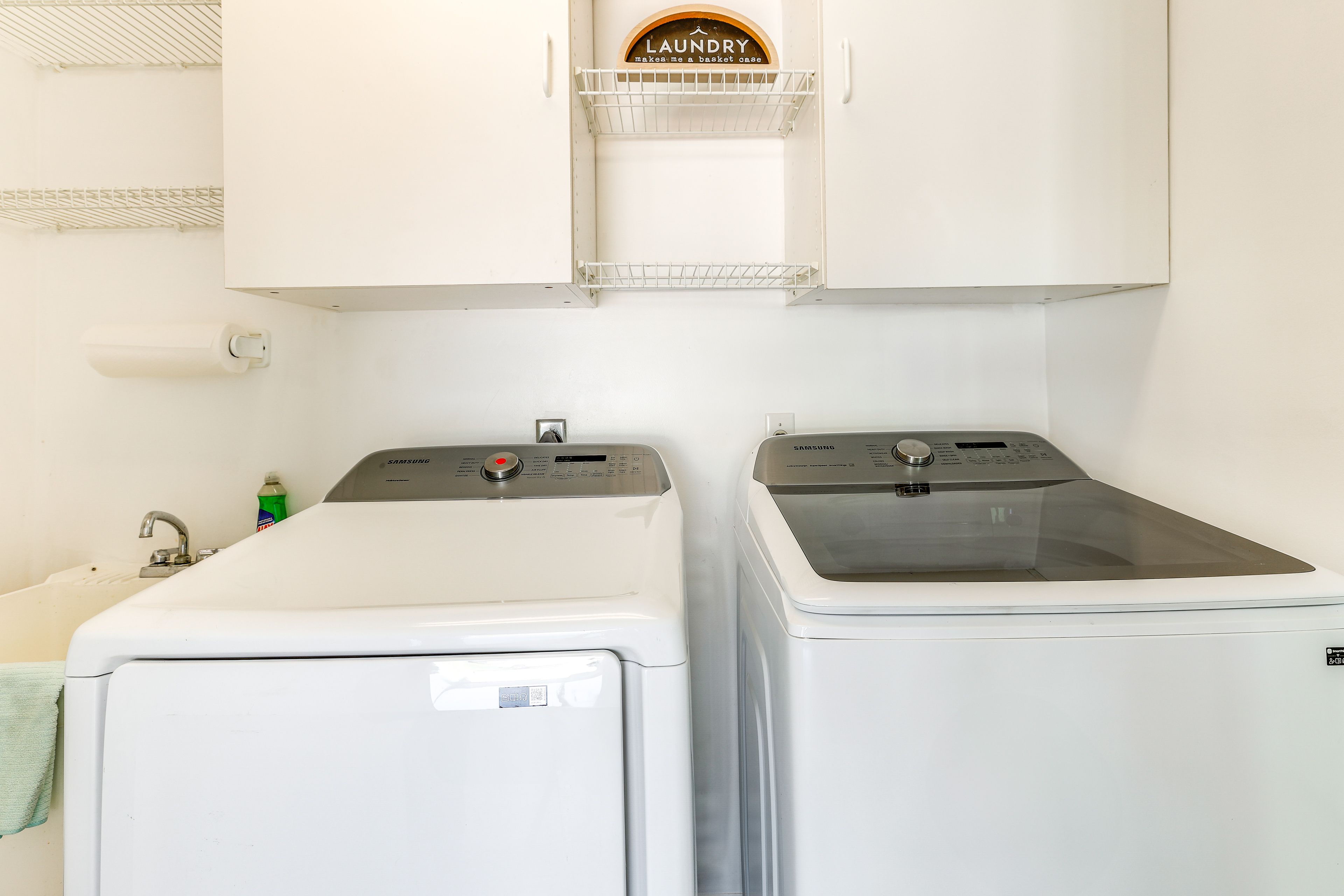 Laundry Area | Washer/Dryer | Hangers | Iron/Board | Trash Bags/Paper Towels