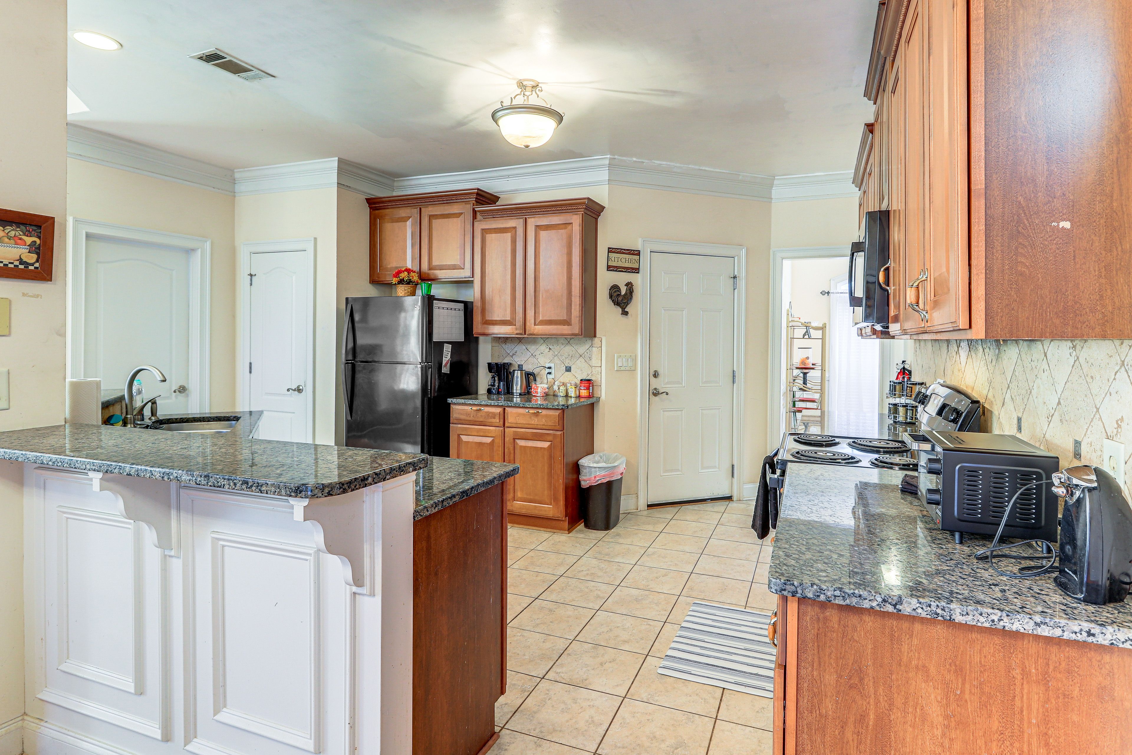 Kitchen | Central A/C & Heat | Drip Coffee Maker