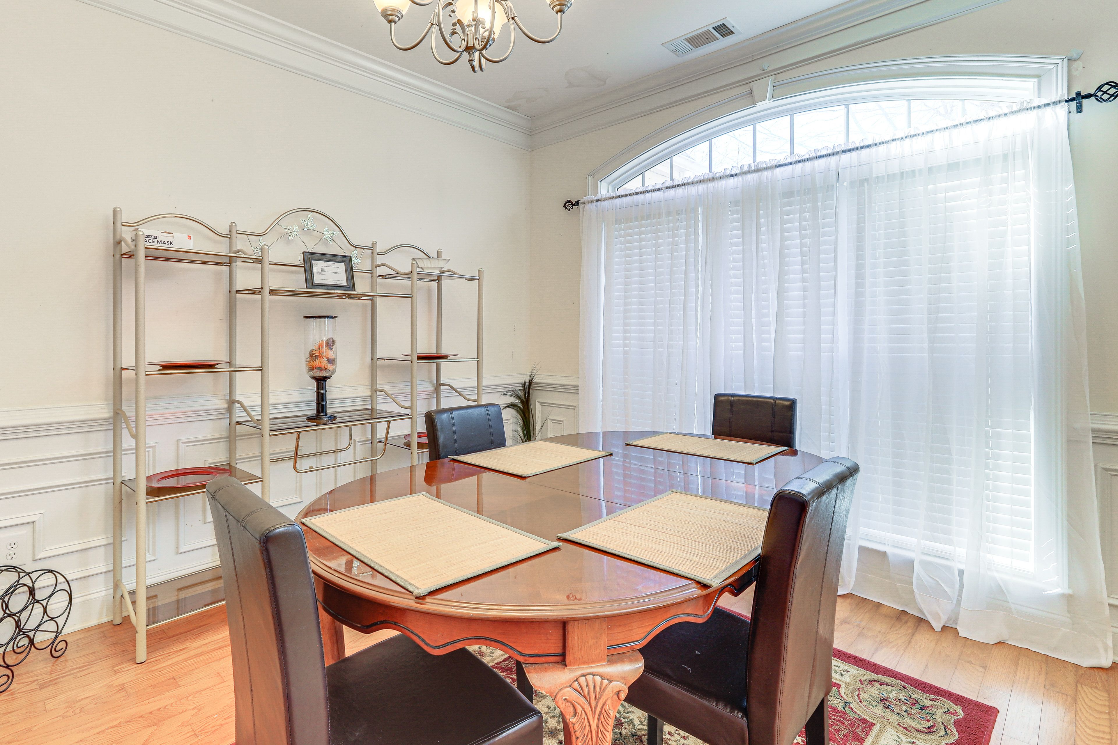 Dining Room | 1st Floor