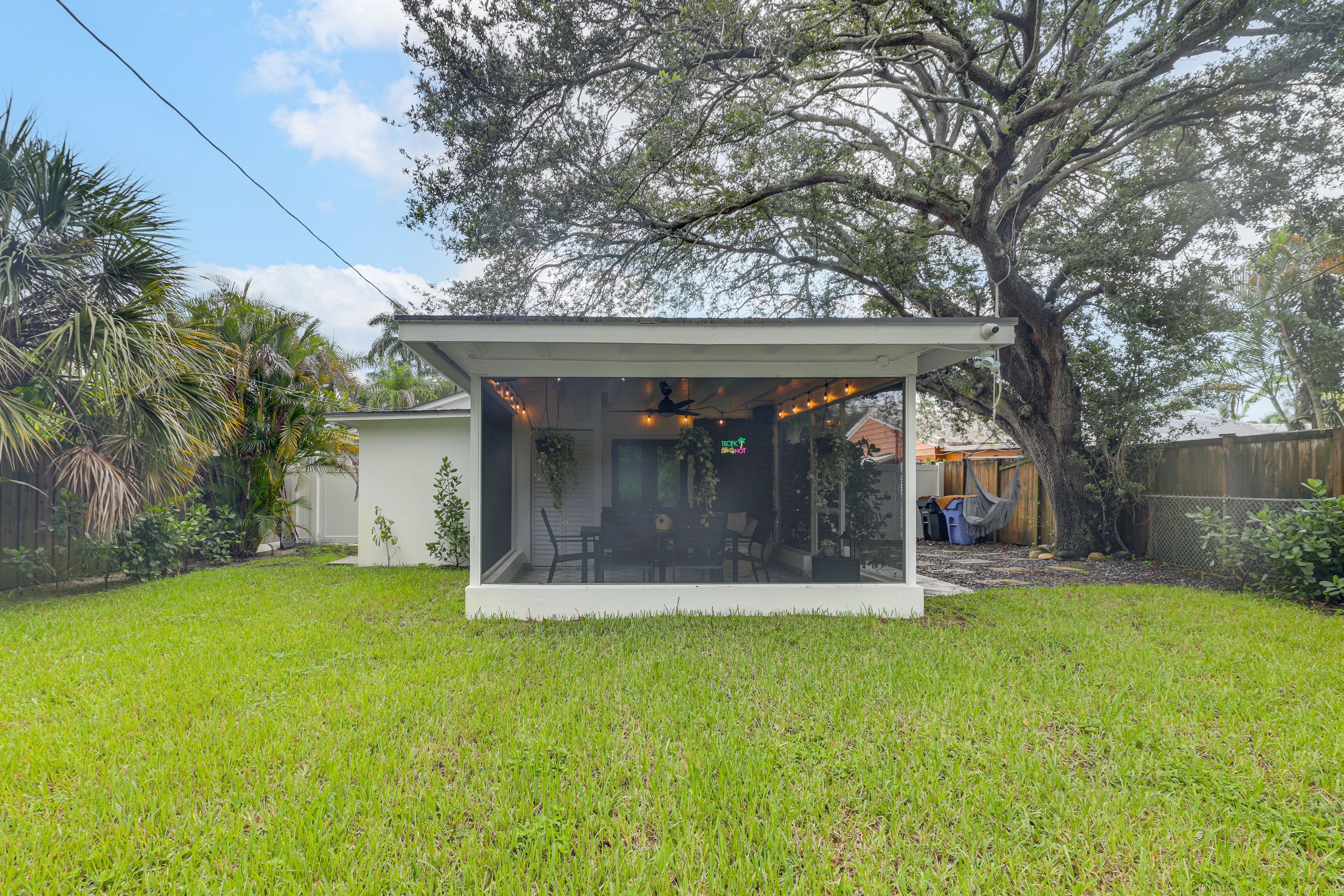 Property Exterior | Private Yard