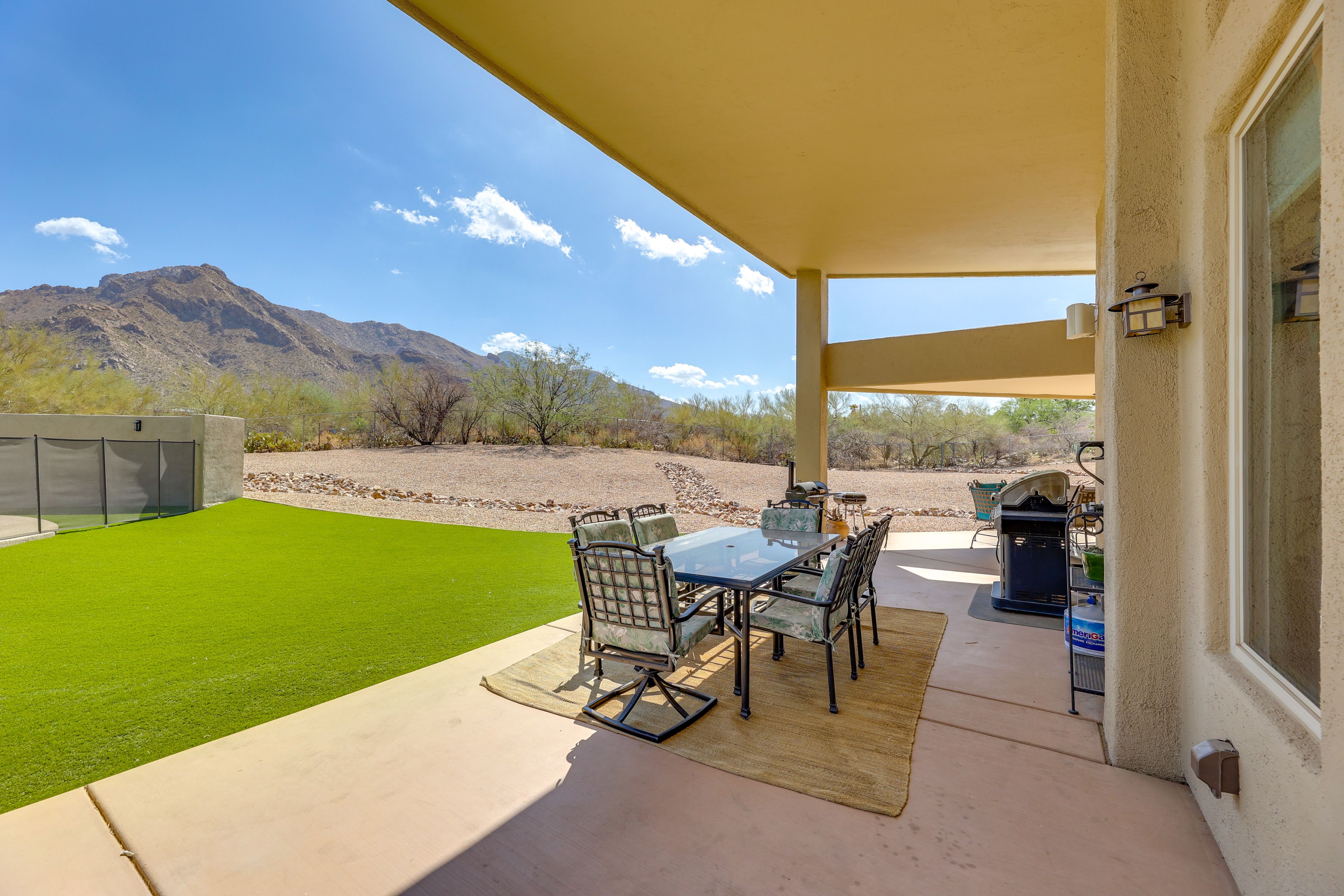 Patio | Gas Grill | Smoker