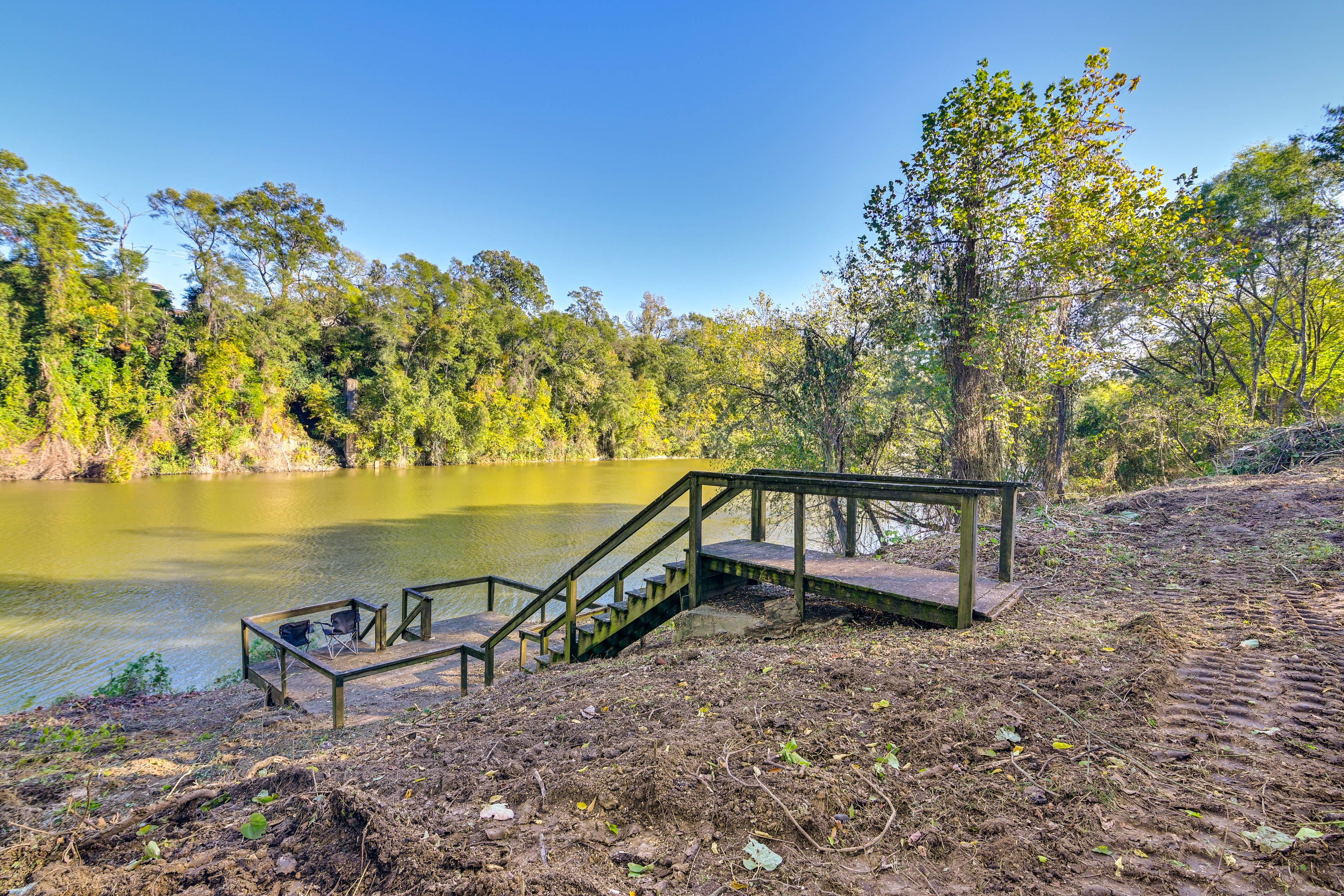 Riverfront Fishing Deck