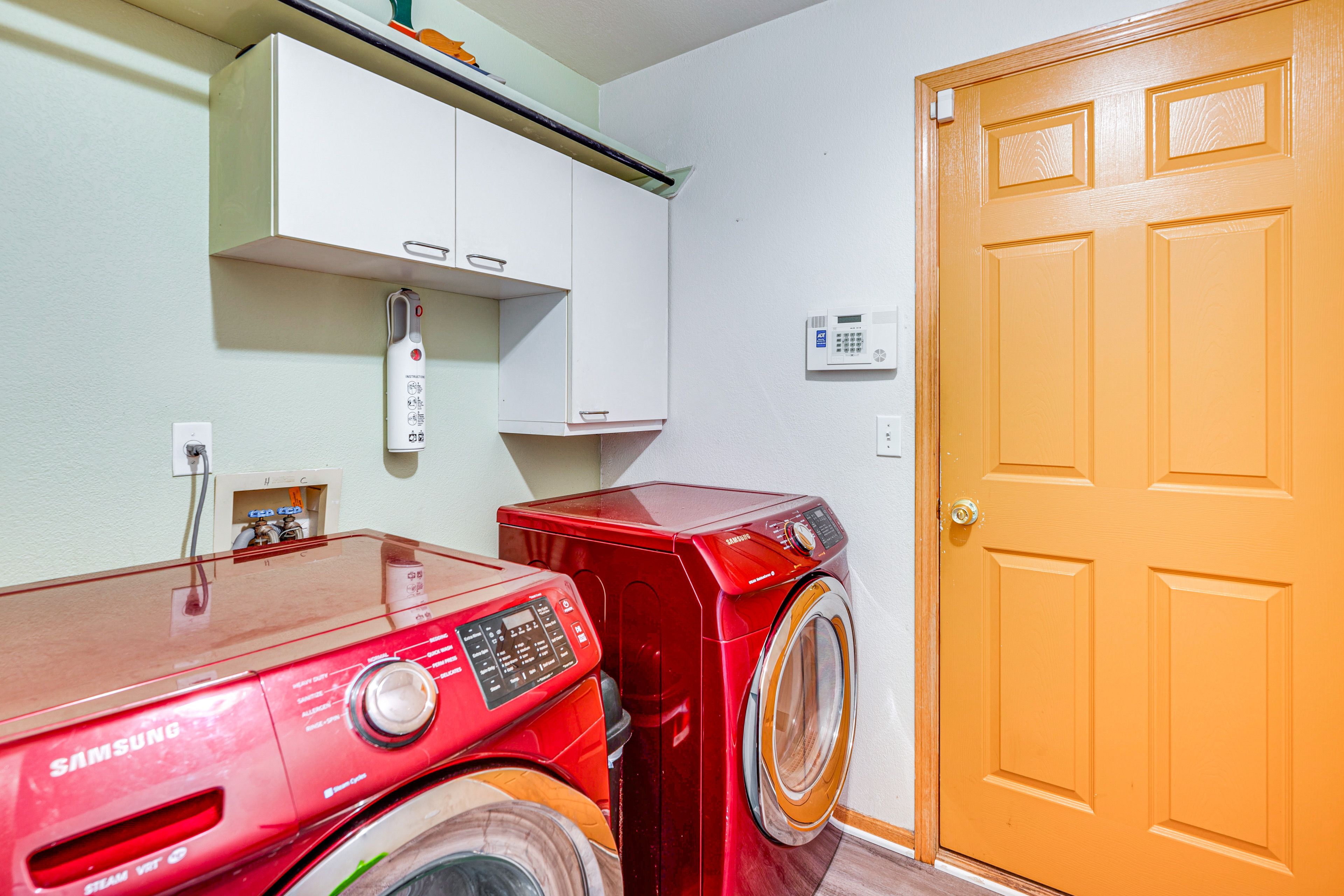 Washer & Dryer | Main Floor