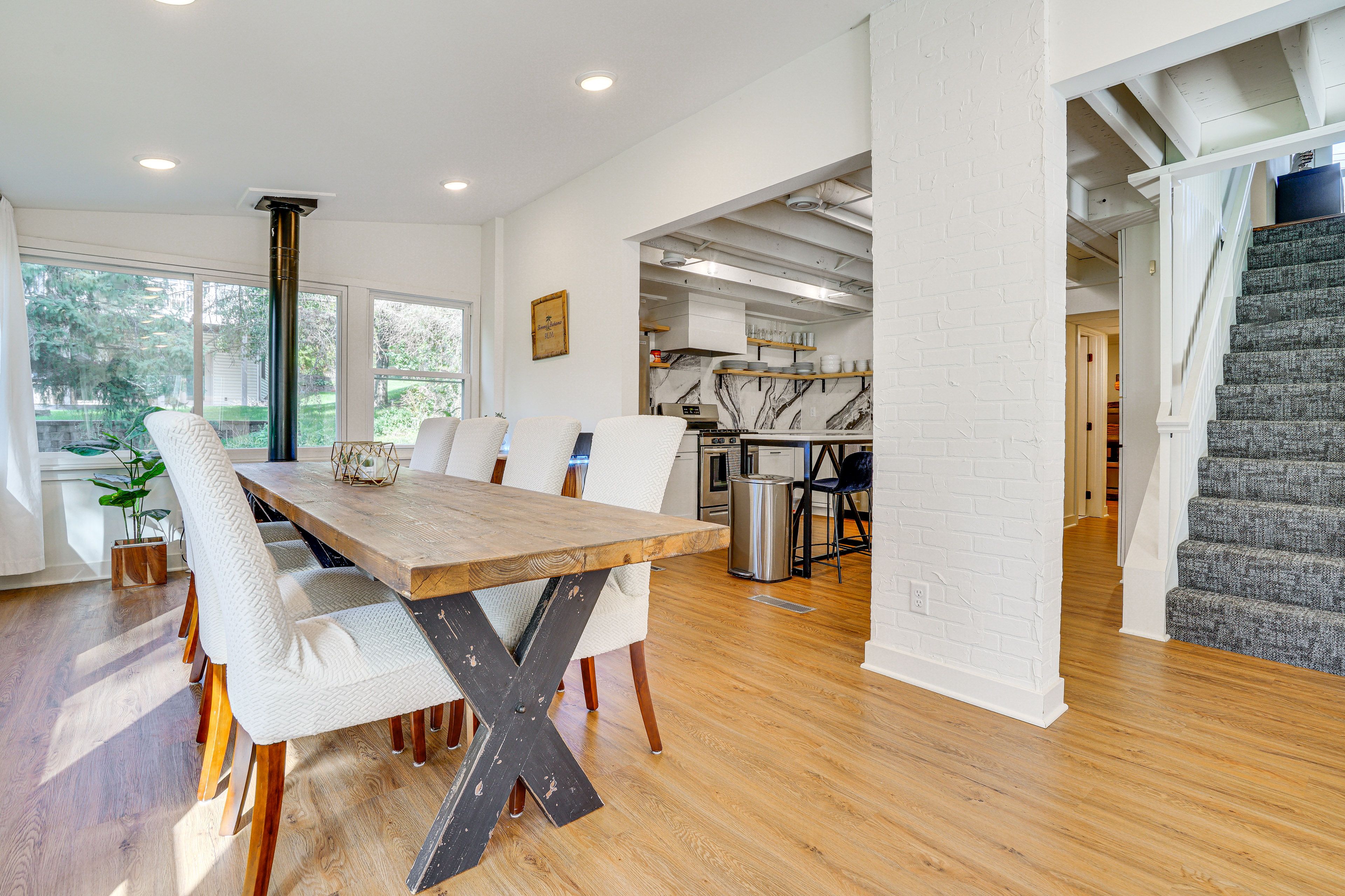 Dining Area | Lower Level | Dishware & Flatware | Electric Stove/Fireplace