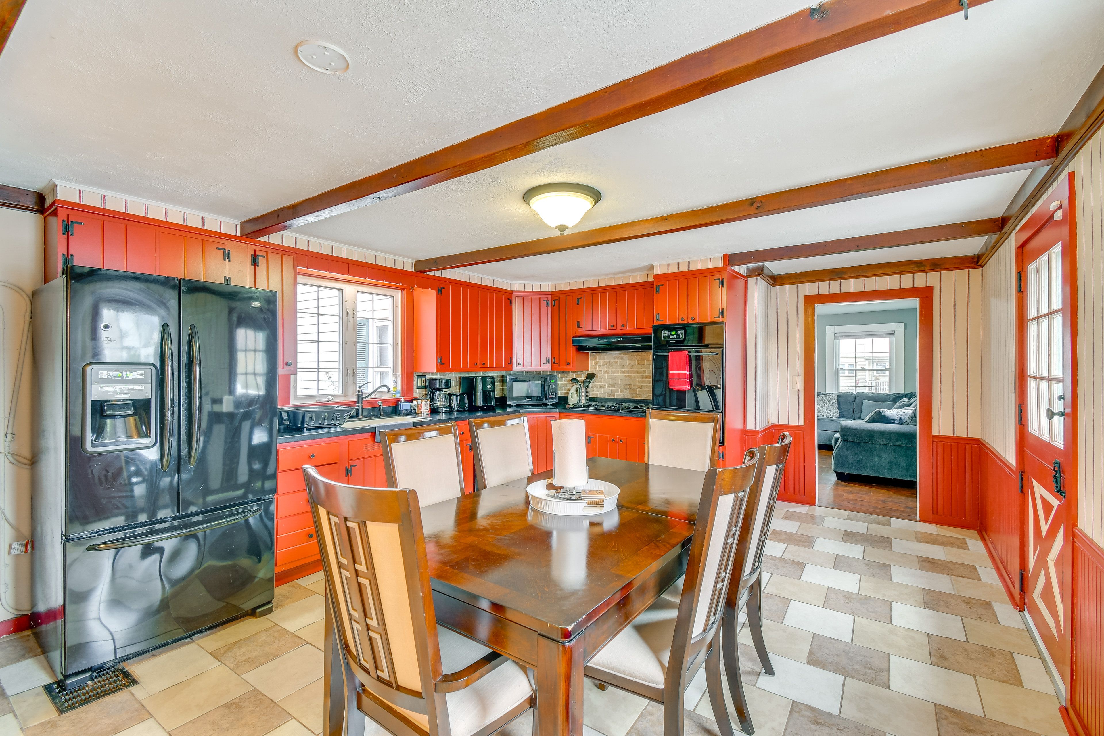 Kitchen | Dishwasher | Wall Oven | 1st Floor