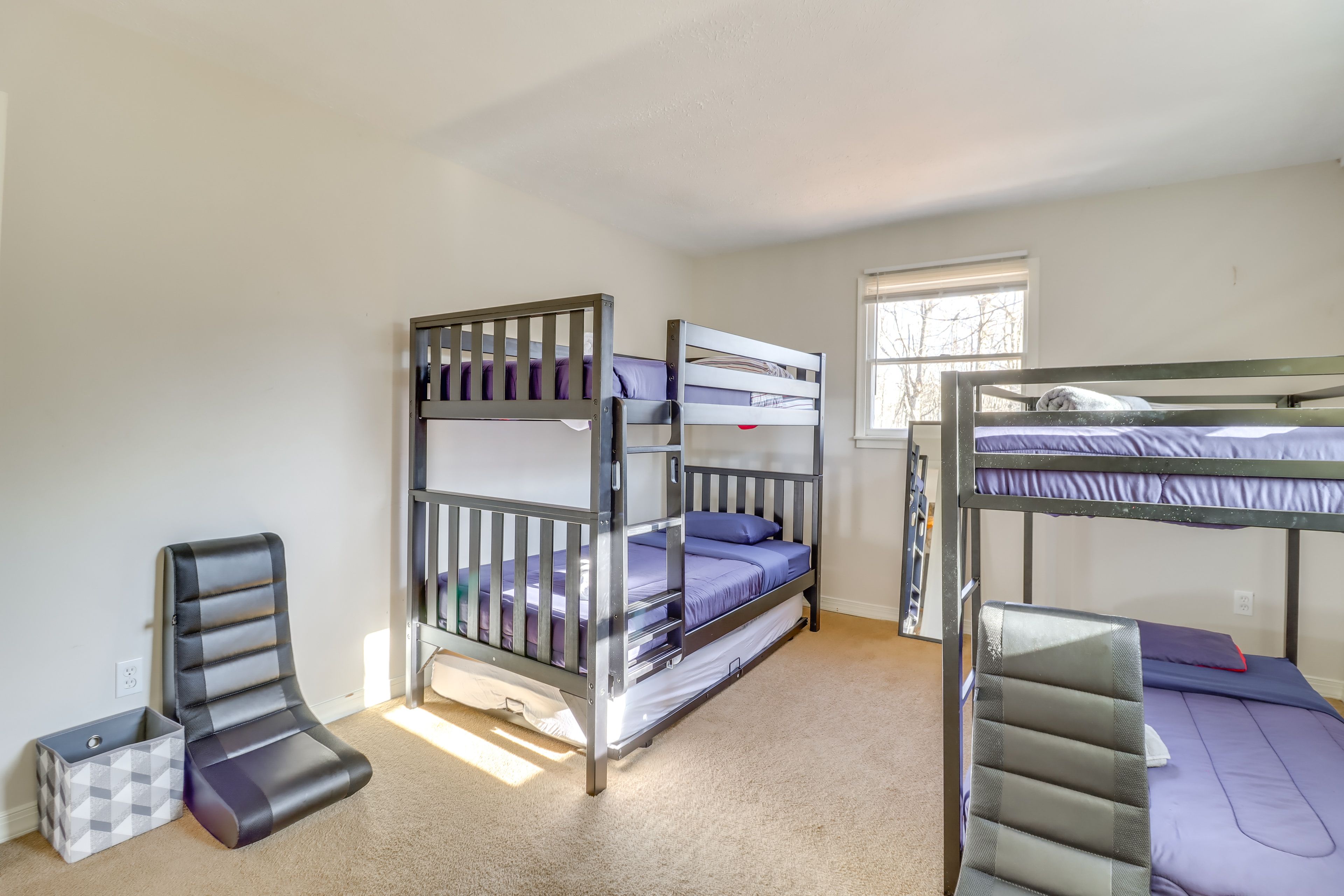 Bedroom 2 | 2 Twin Bunk Beds w/ 1 Twin Trundle | 1st Floor