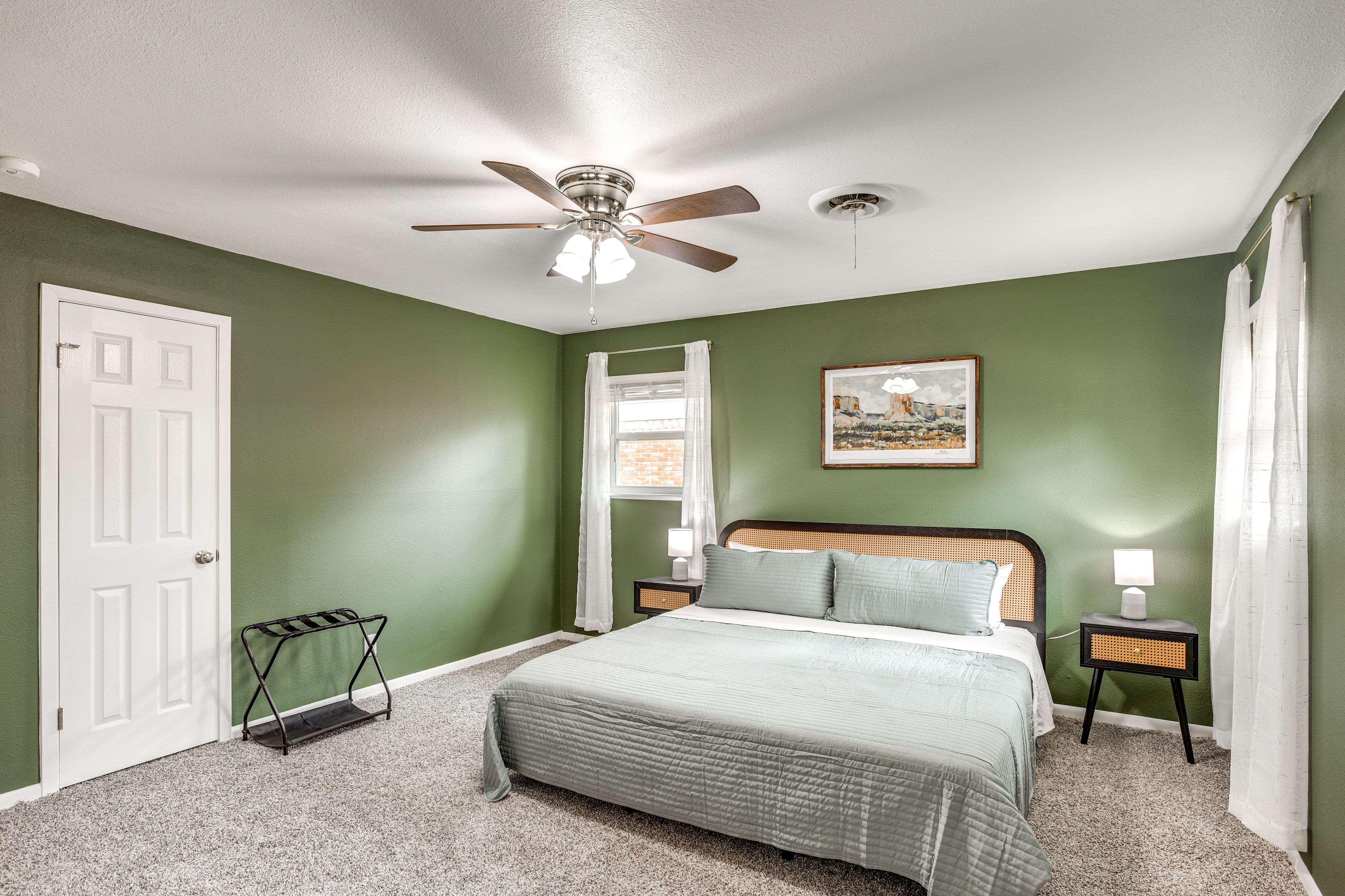 Bedroom 1 | King Bed | Linens Provided | En-Suite Bathroom