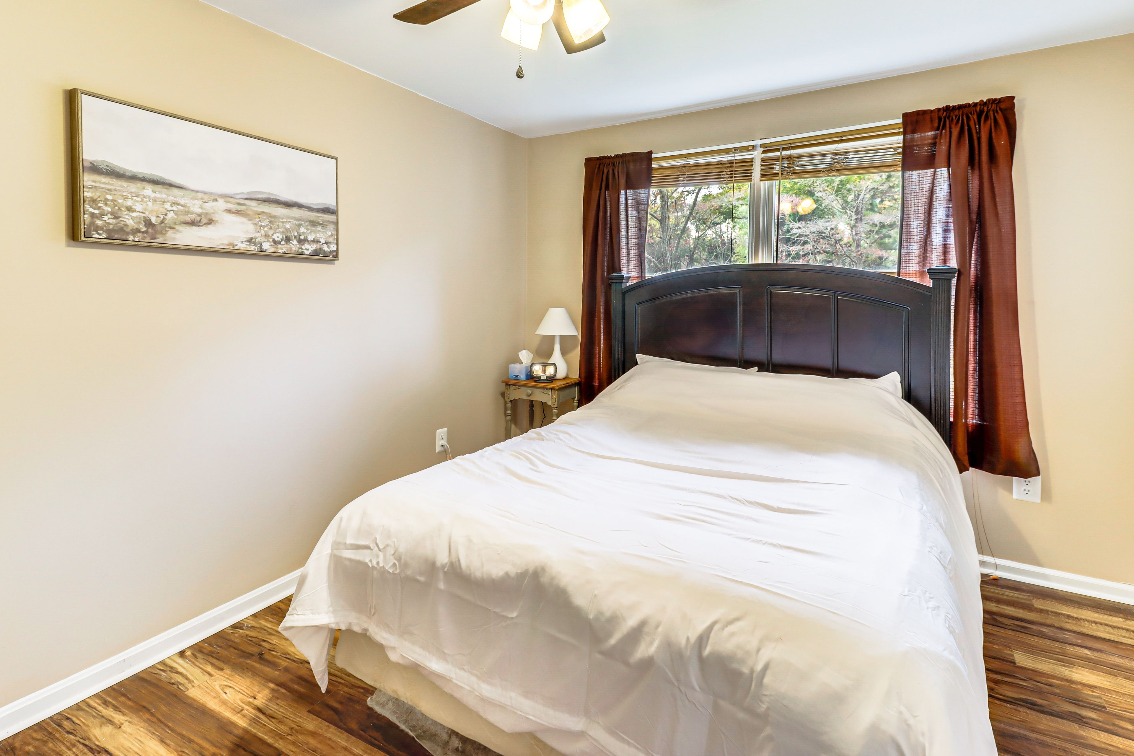 Bedroom 1 | Queen Bed | Linens Provided