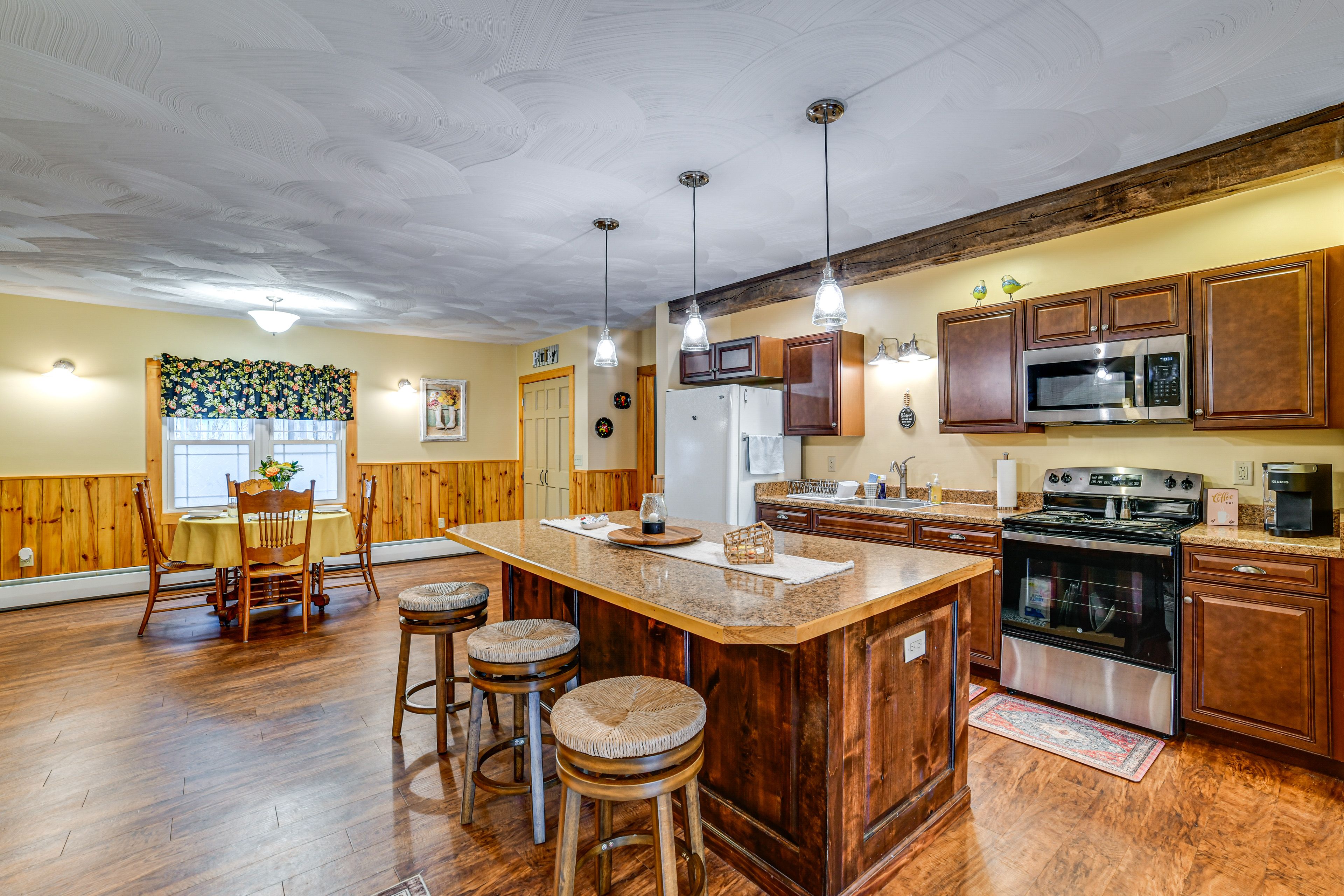 Kitchen | Breakfast Bar | Keurig Coffee Maker | 1st Floor