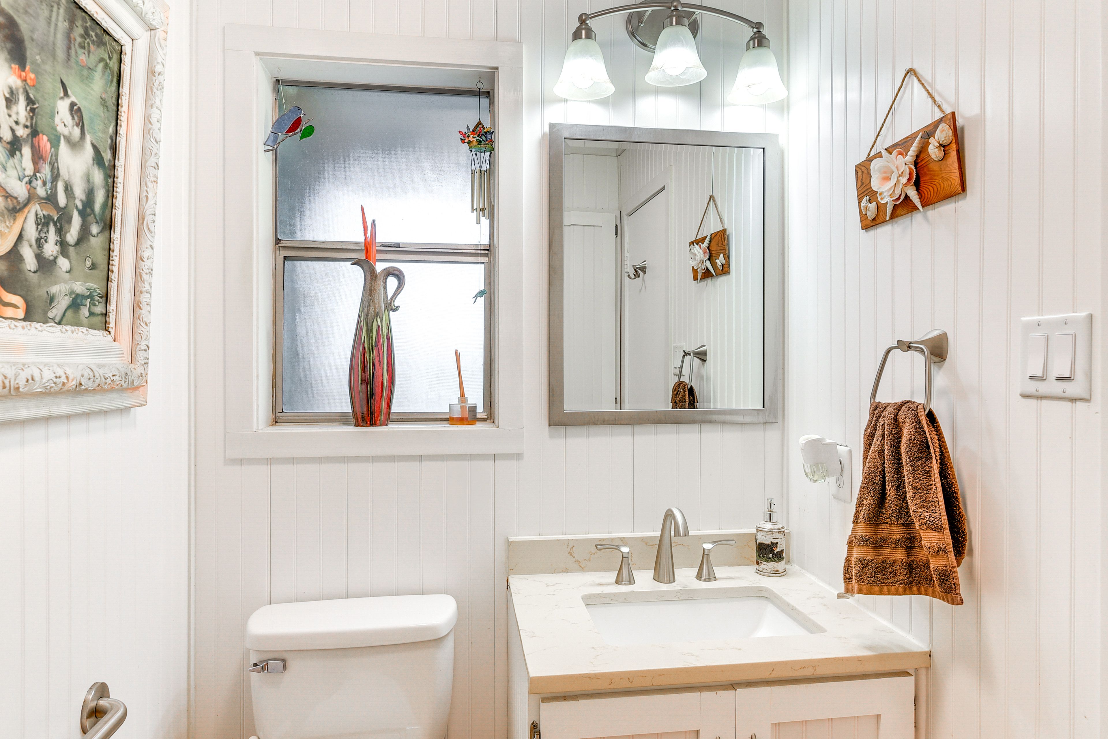 Full Bathroom