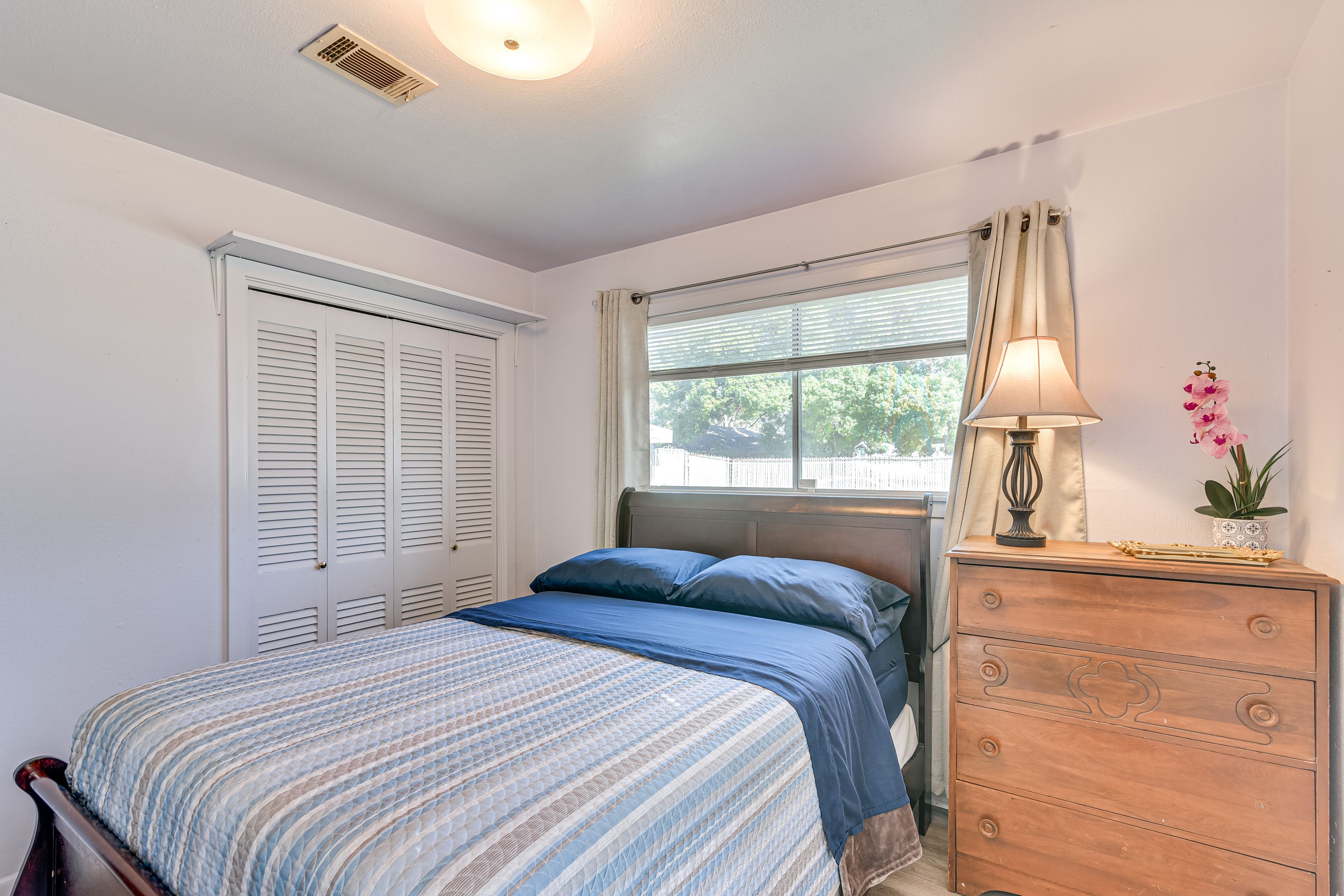 Bedroom 2 | Full Bed | Linens Provided