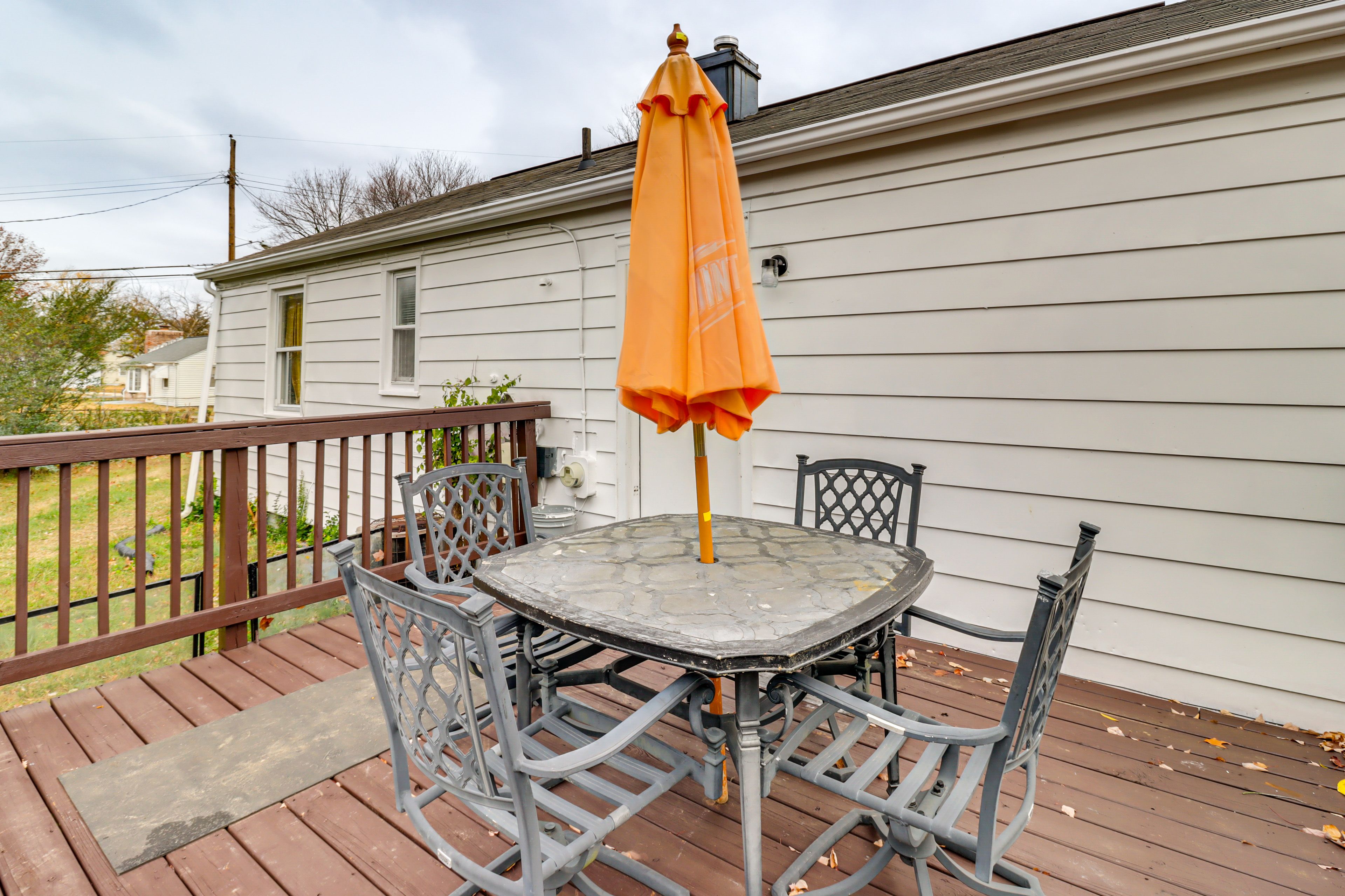 Private Deck | Dining Area