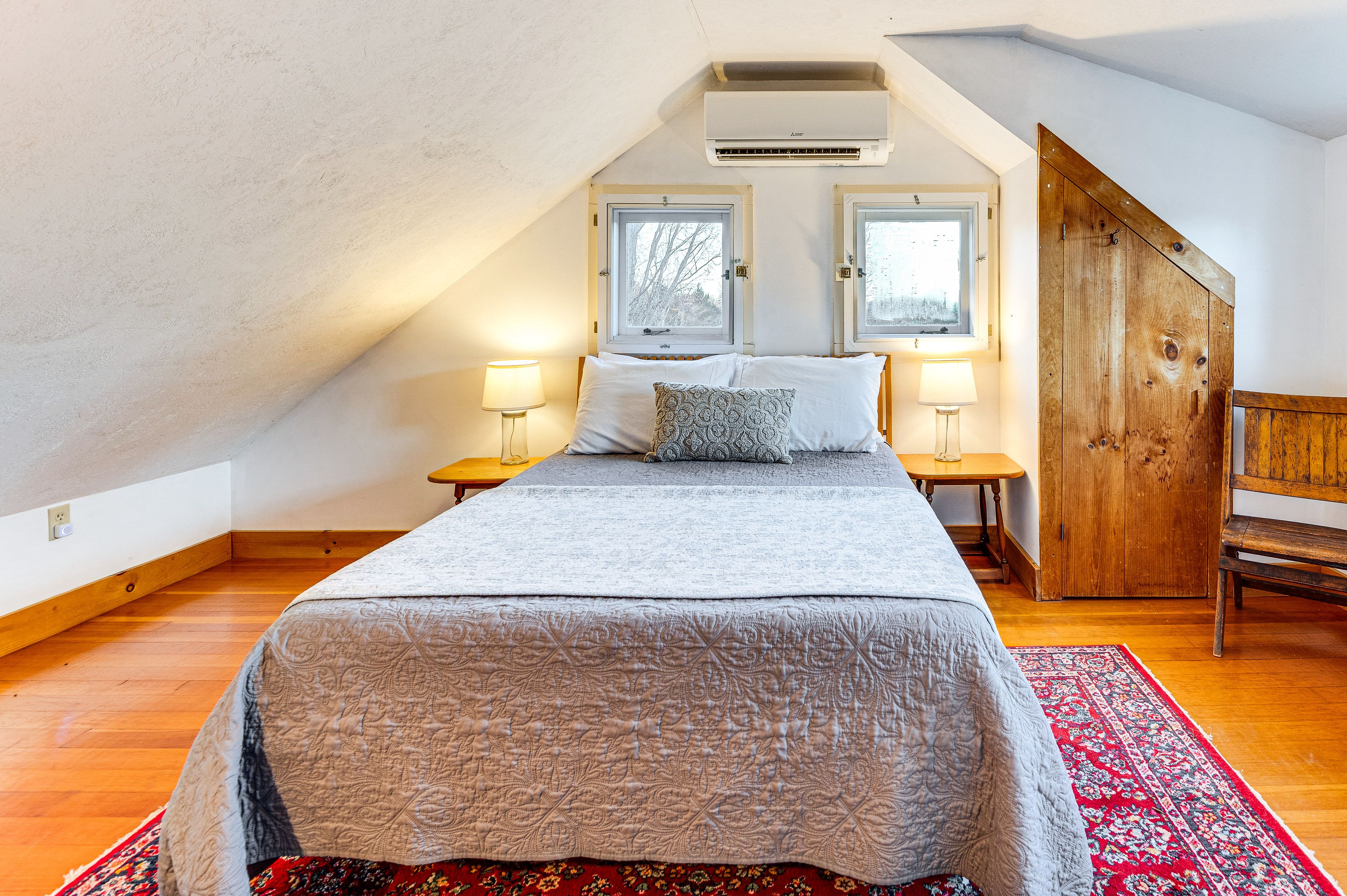 Bedroom 5 | Full Bed | 2nd Floor
