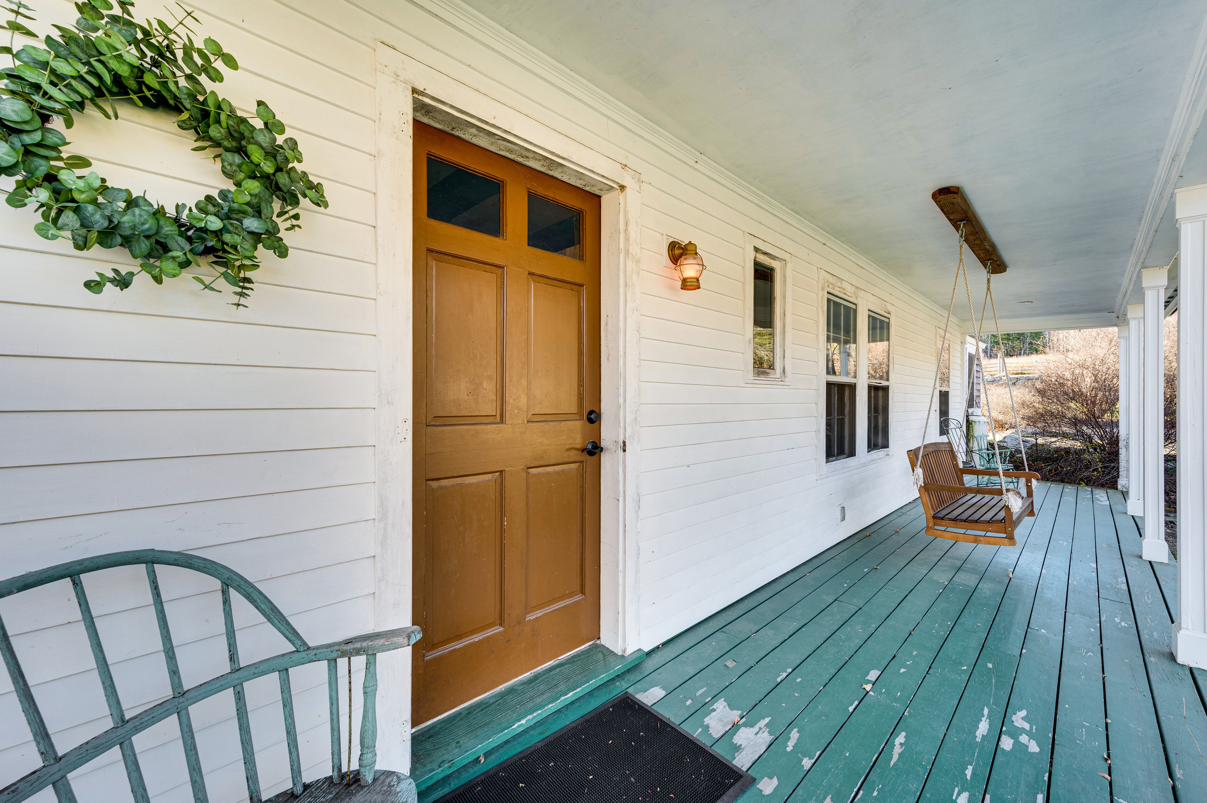 Covered Porch | Entry
